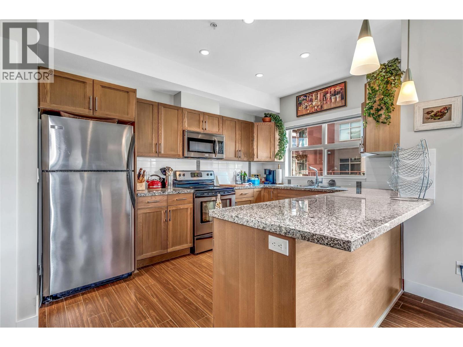 3205 Skyview Lane Unit# 409