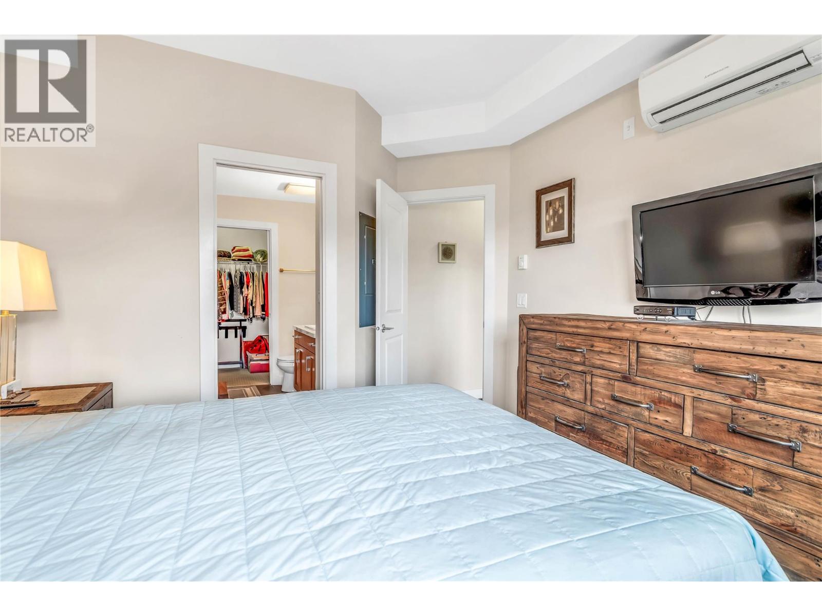 3205 Skyview Lane Unit# 409
