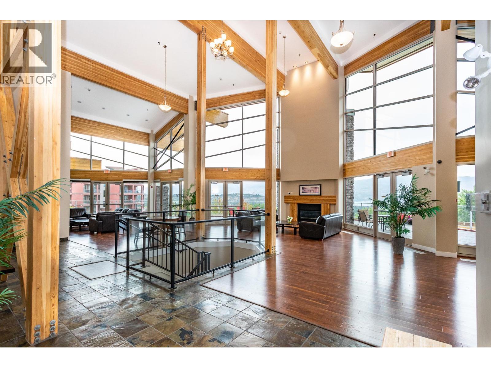 3205 Skyview Lane Unit# 407