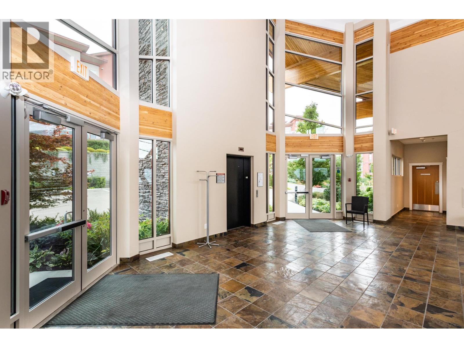 3205 Skyview Lane Unit# 409