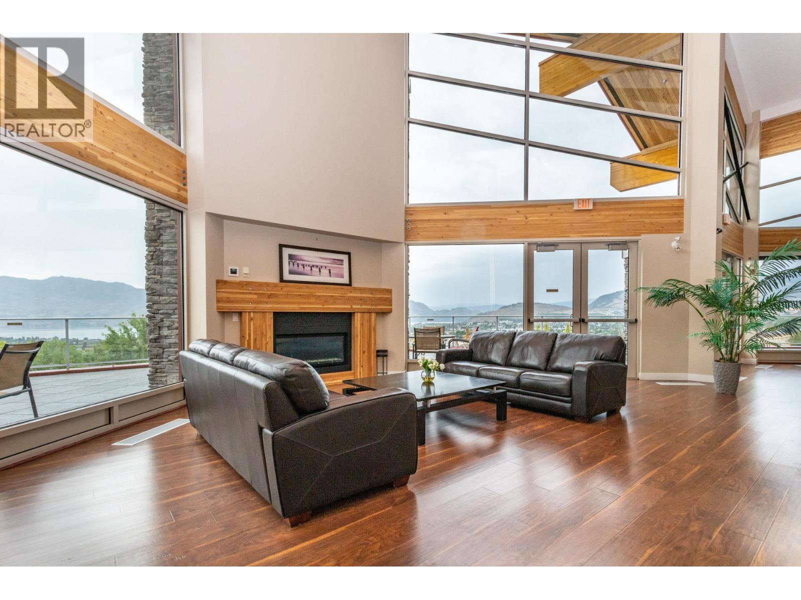 3205 Skyview Lane Unit# 407