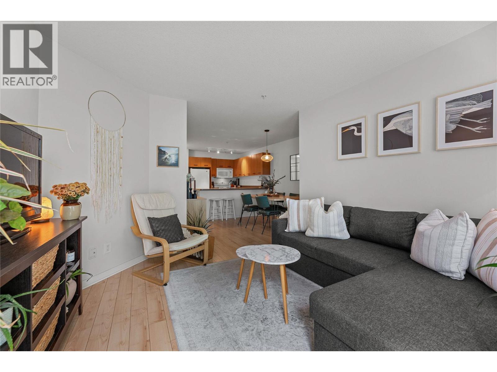 539 YATES Road Unit# 107