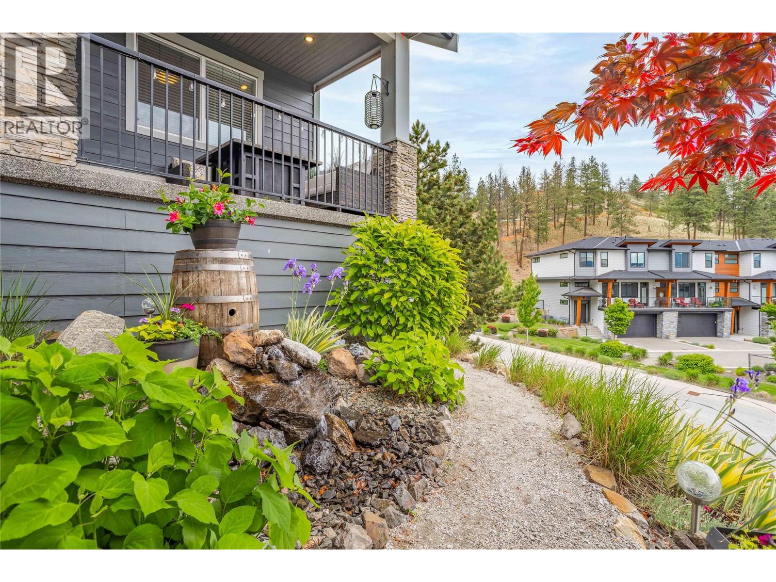 2410 Mountains Hollow Lane