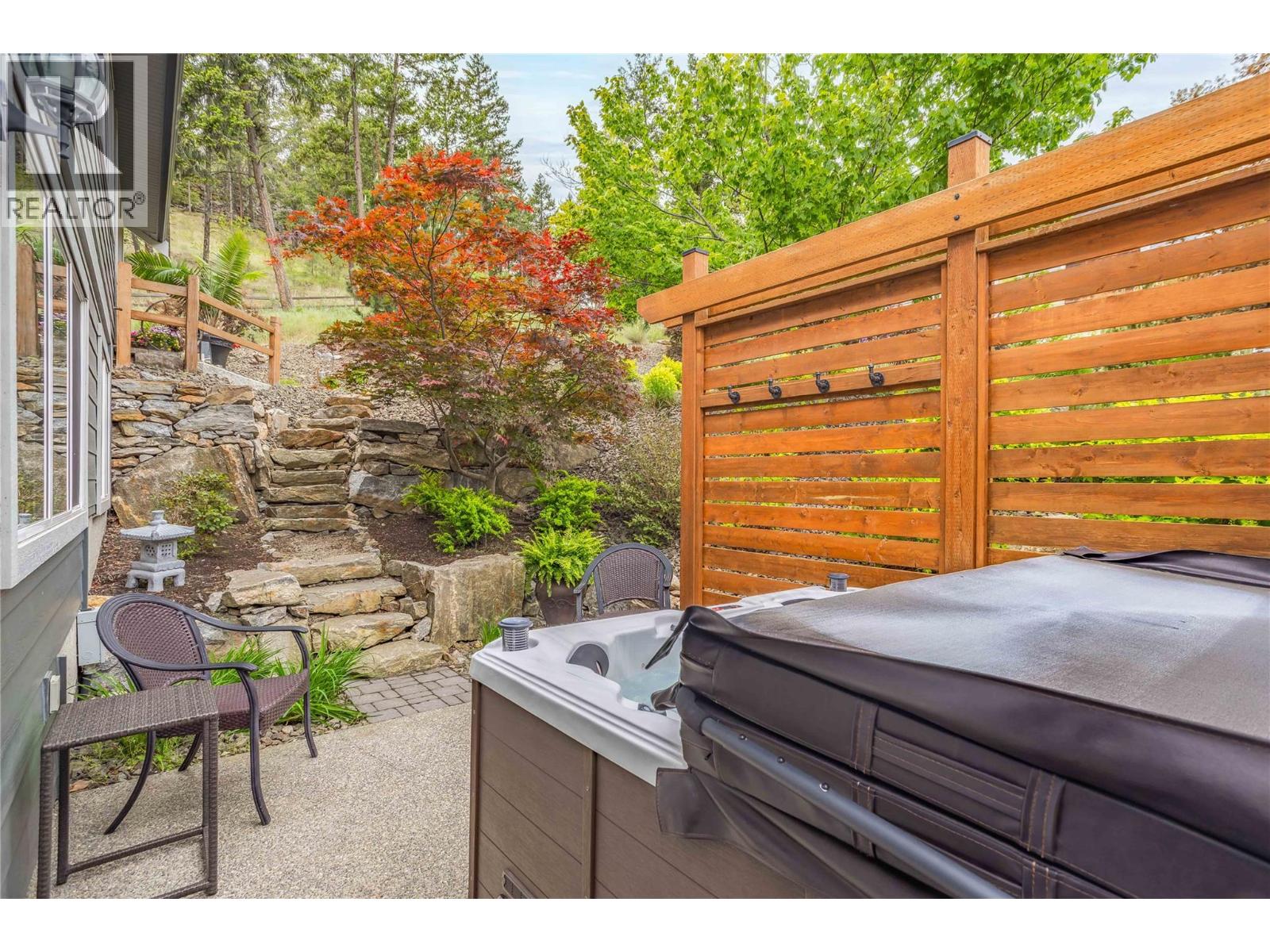 2410 Mountains Hollow Lane