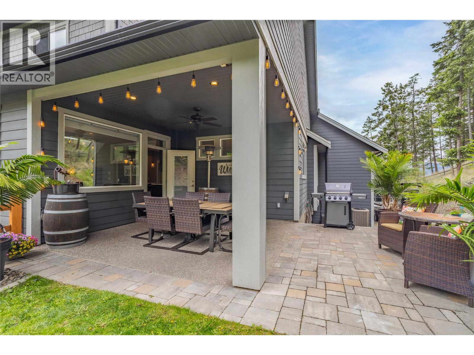 2410 Mountains Hollow Lane