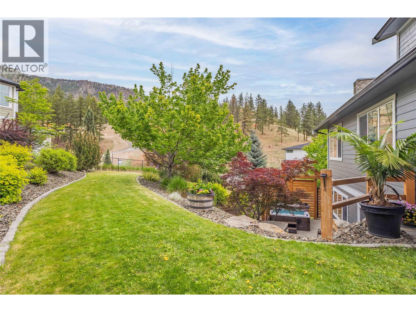 2410 Mountains Hollow Lane