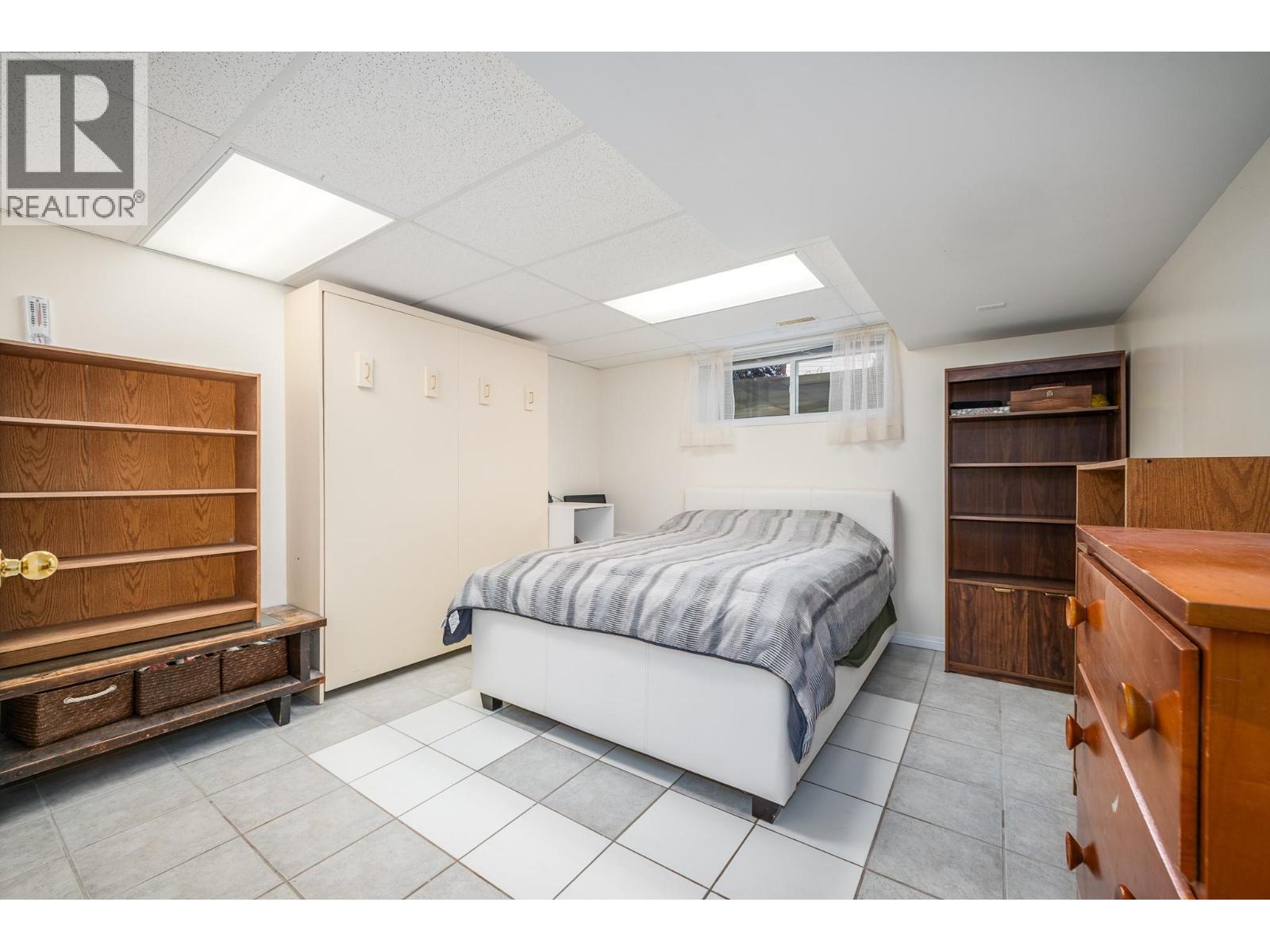 4450 Postill Drive Unit# 9