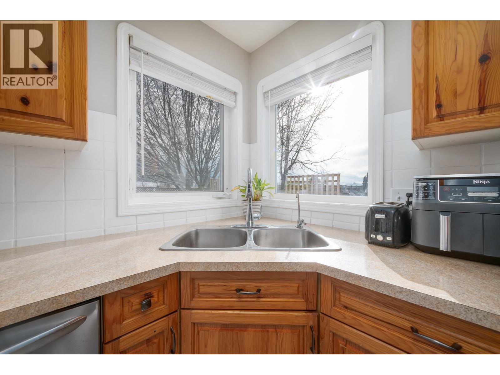 4450 Postill Drive Unit# 9