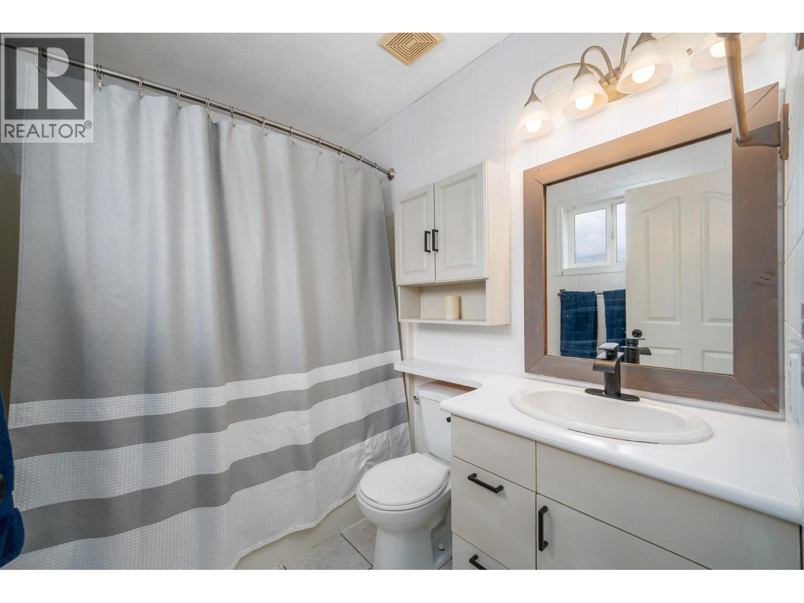 4450 Postill Drive Unit# 9