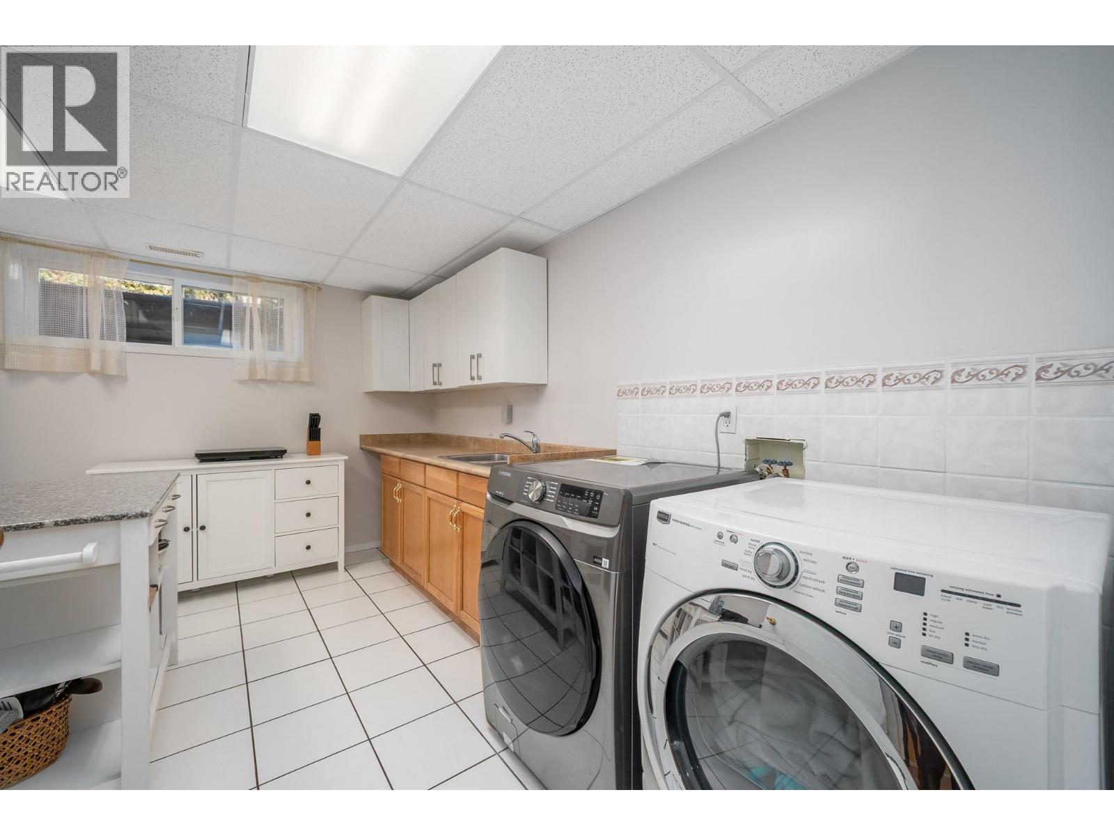 4450 Postill Drive Unit# 9