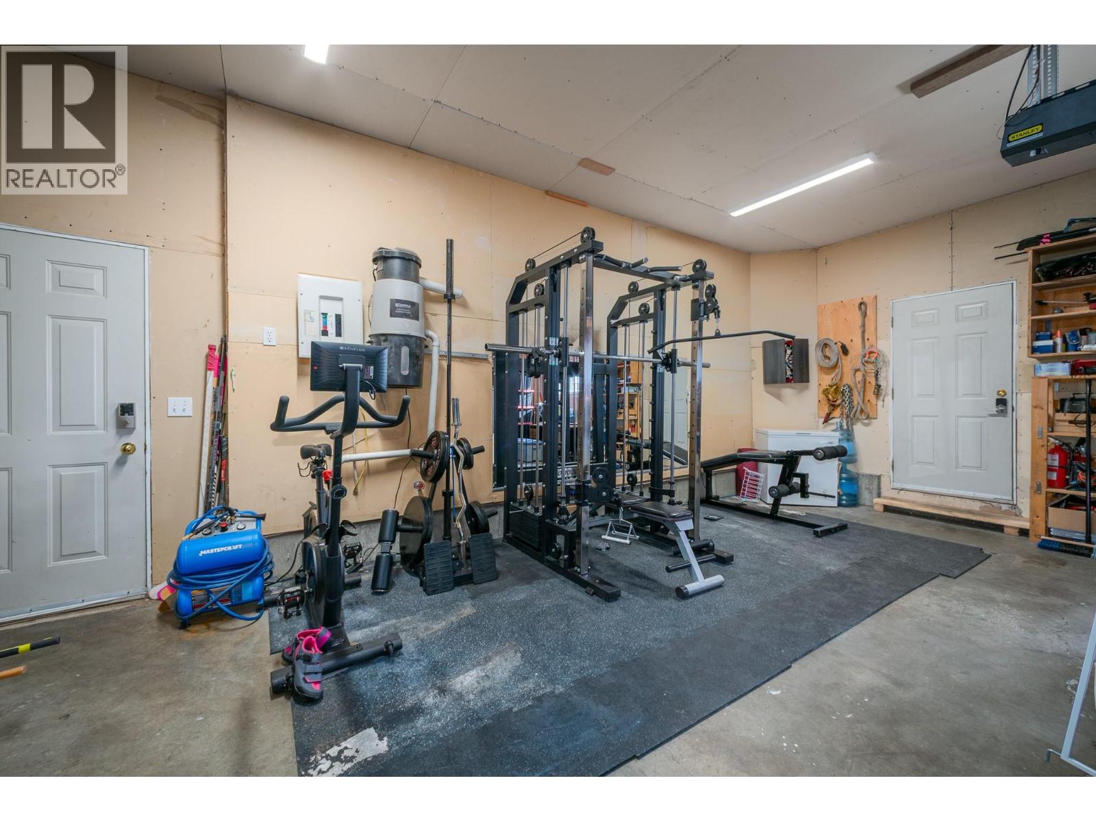 4450 Postill Drive Unit# 9