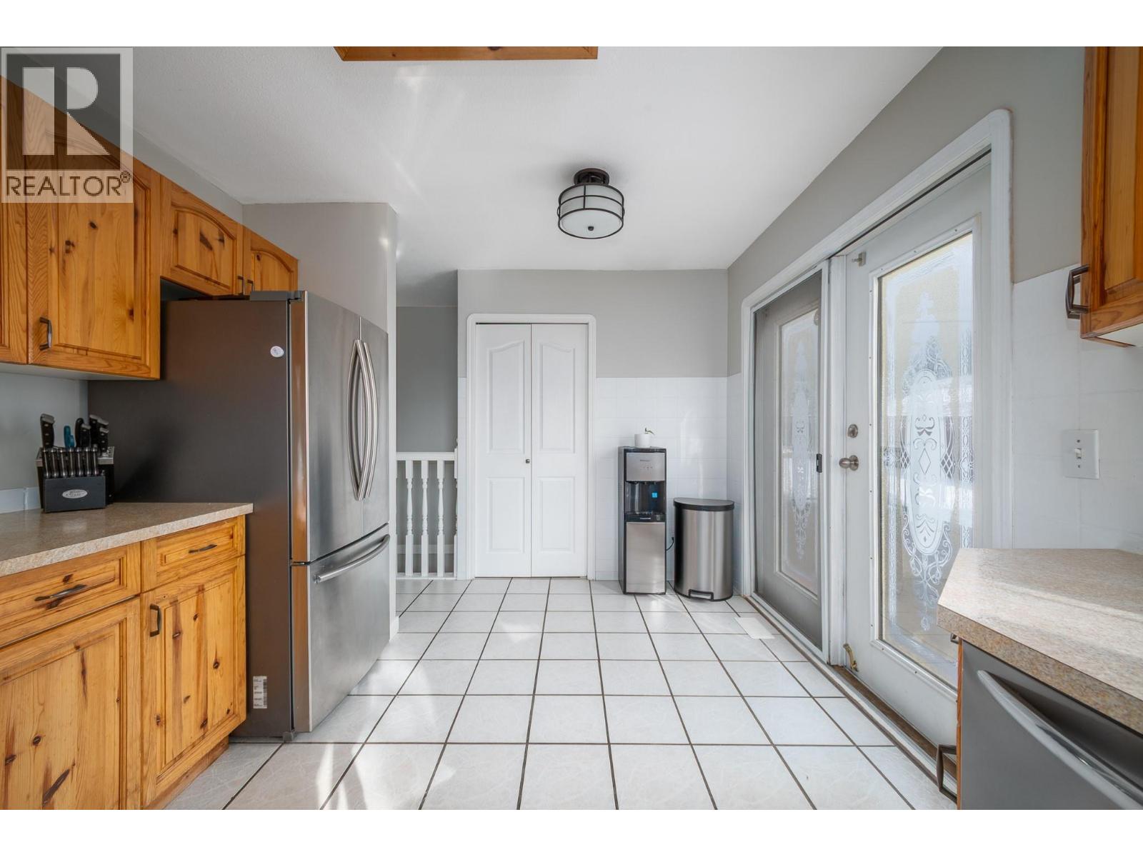4450 Postill Drive Unit# 9