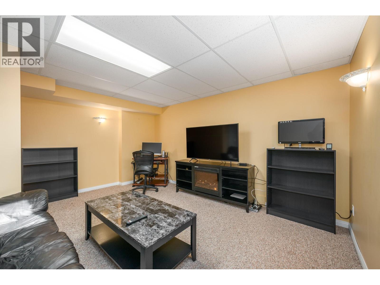 4450 Postill Drive Unit# 9