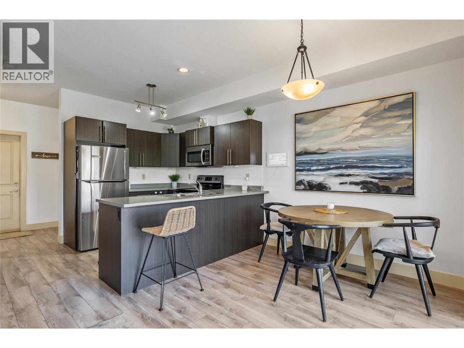 335 Gerstmar Road Unit# 4