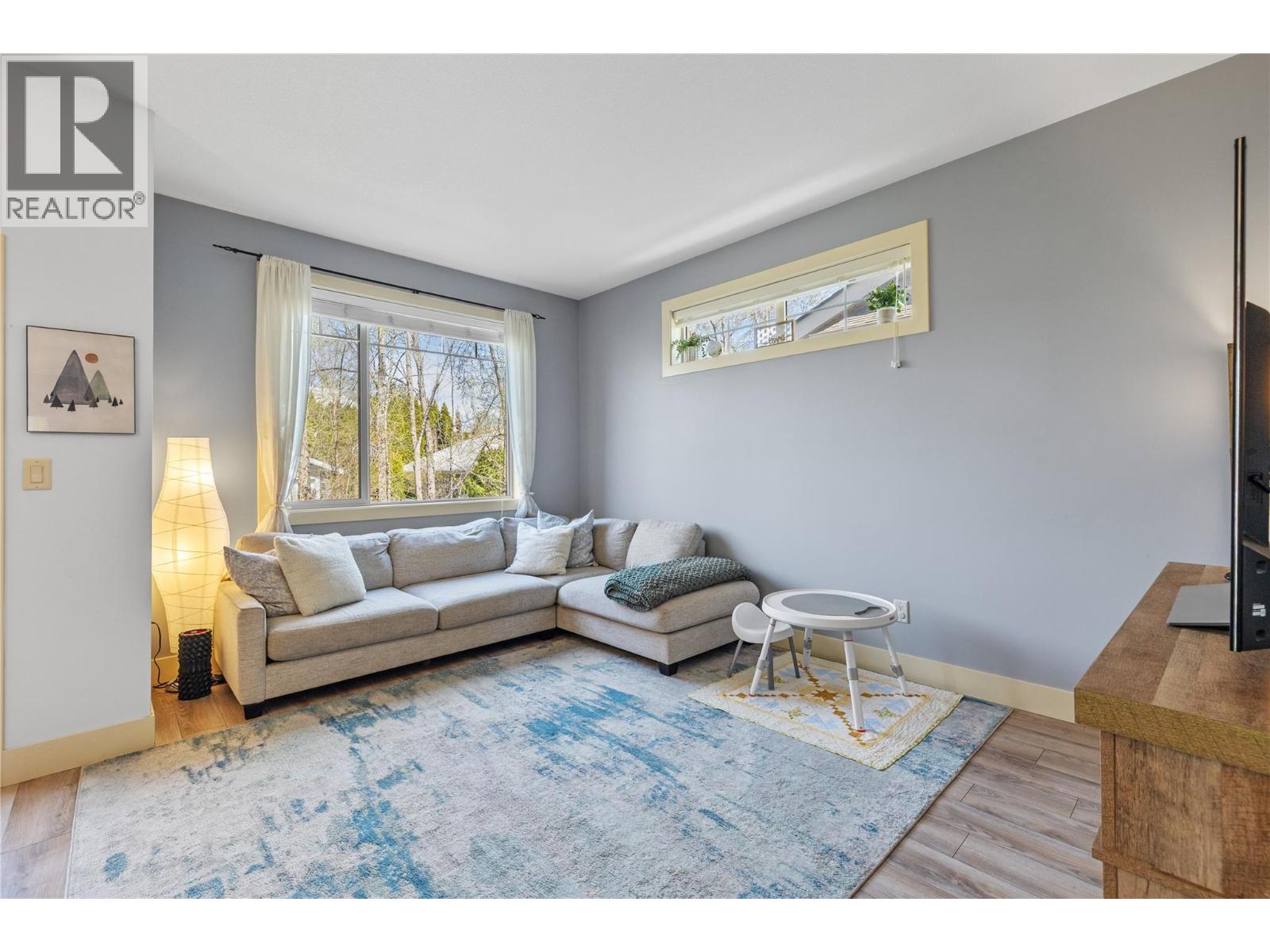 335 Gerstmar Road Unit# 4