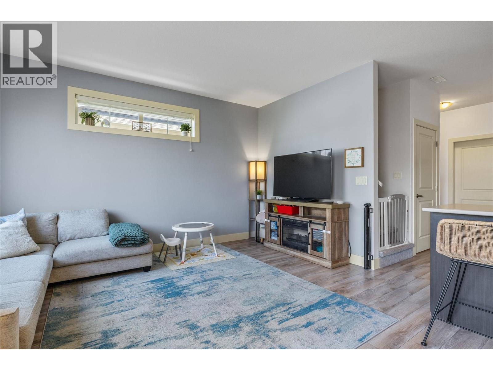 335 Gerstmar Road Unit# 4