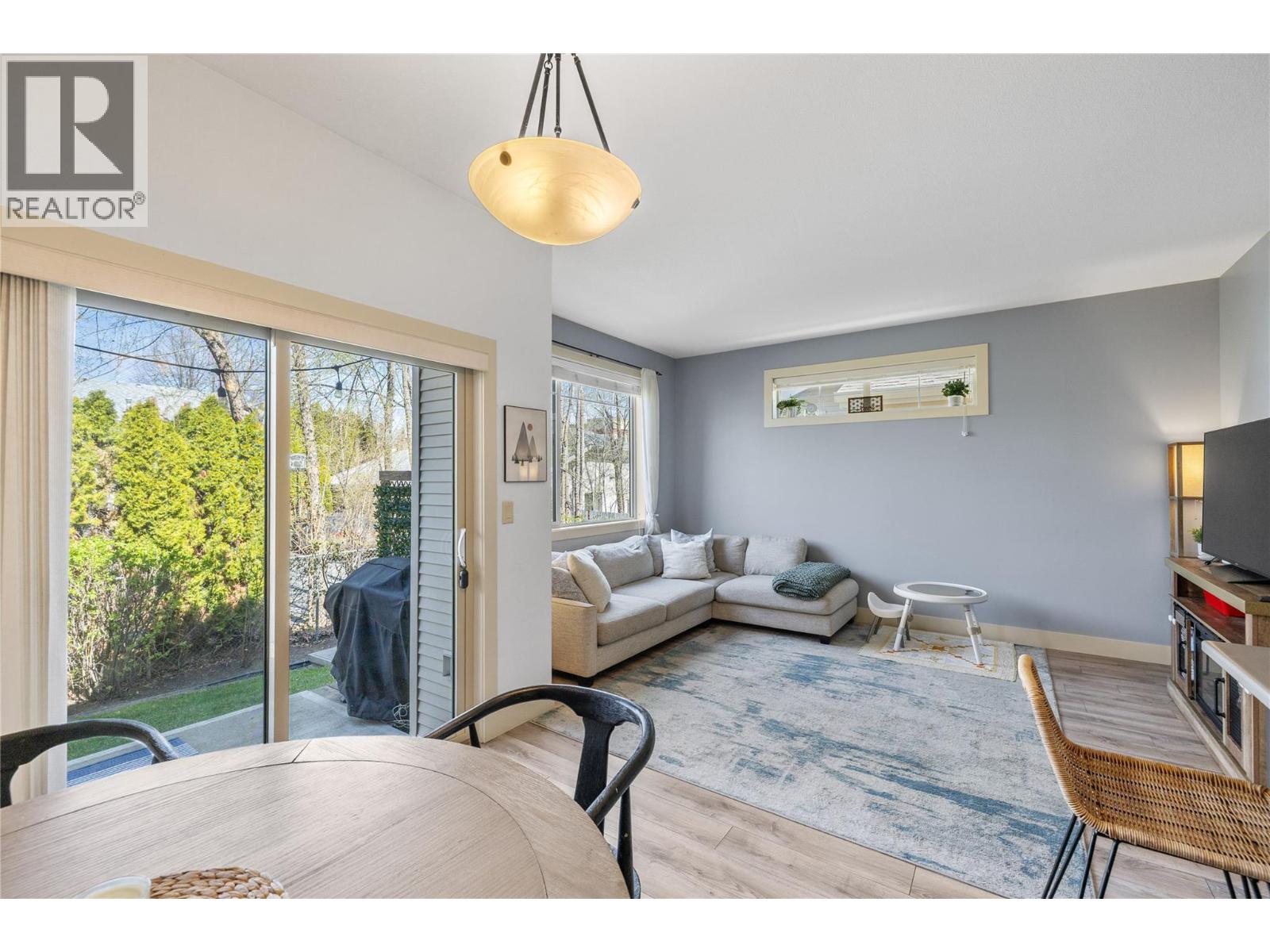335 Gerstmar Road Unit# 4