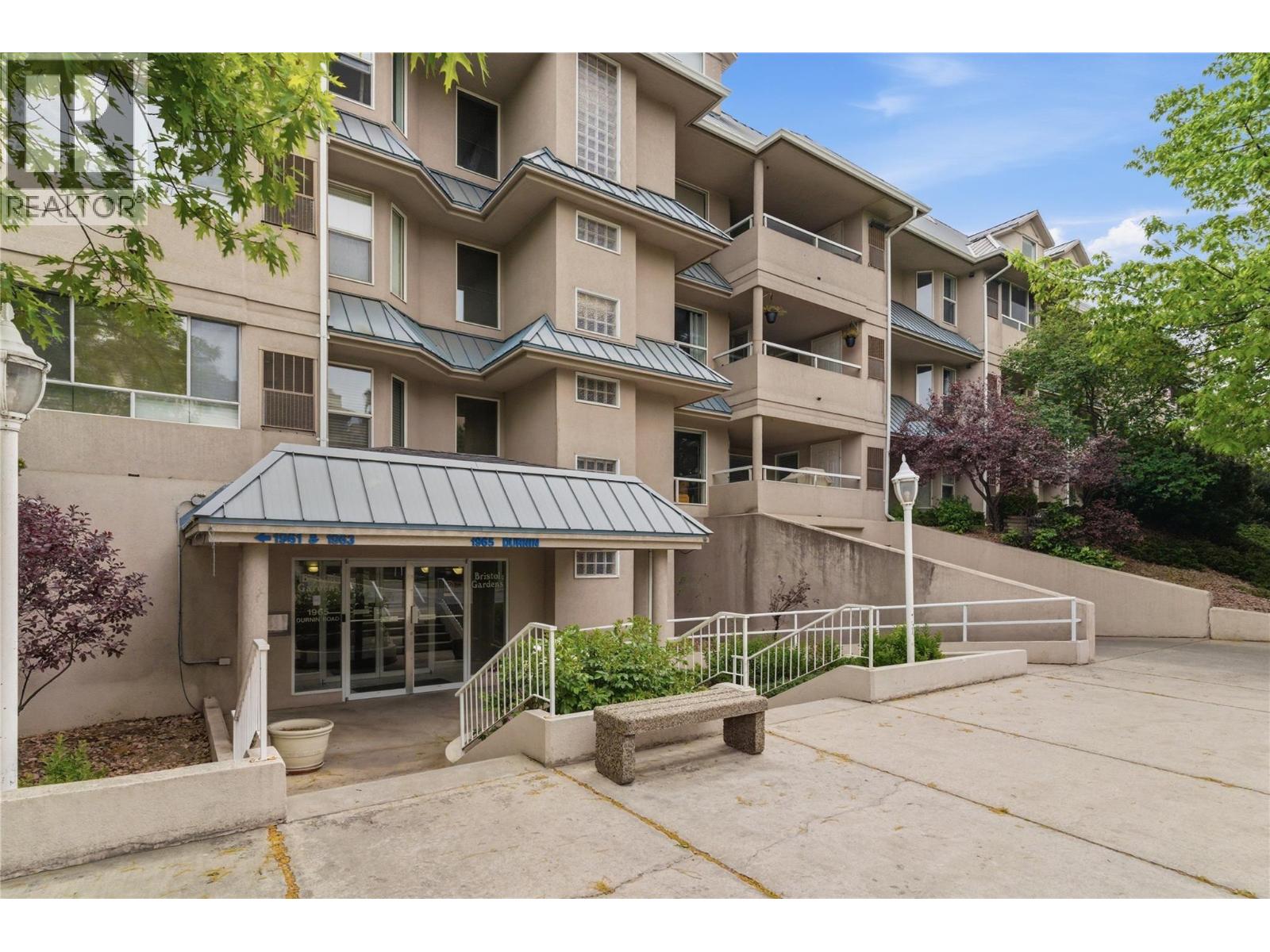 1965 Durnin Road Unit# 315