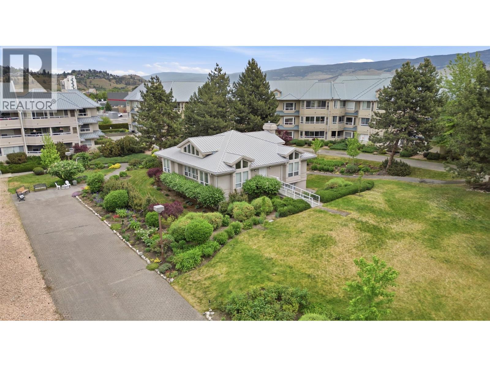 1965 Durnin Road Unit# 315