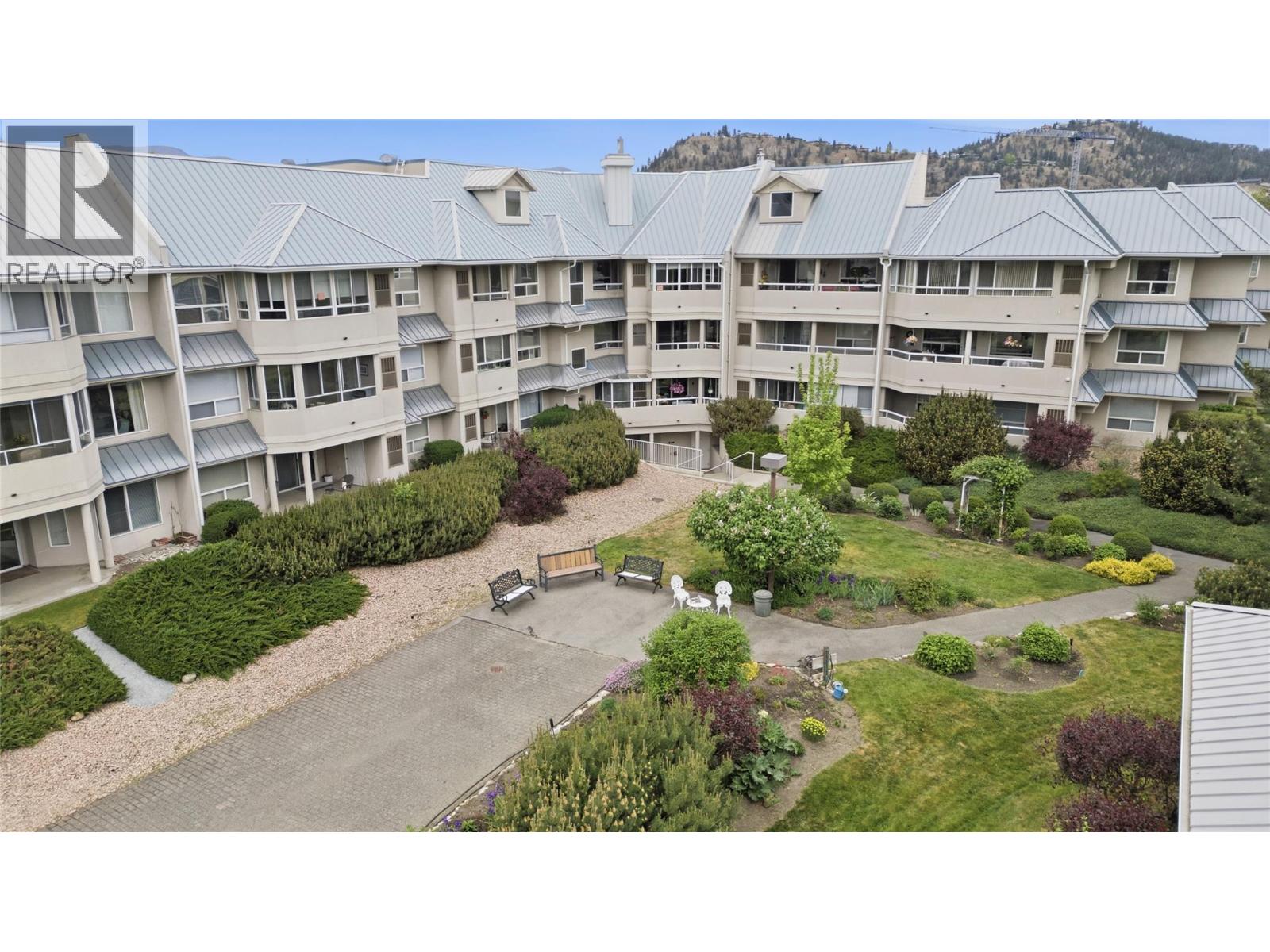 1965 Durnin Road Unit# 315