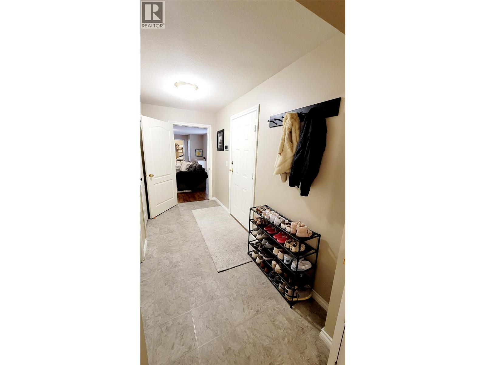 2321 Lillooet Crescent
