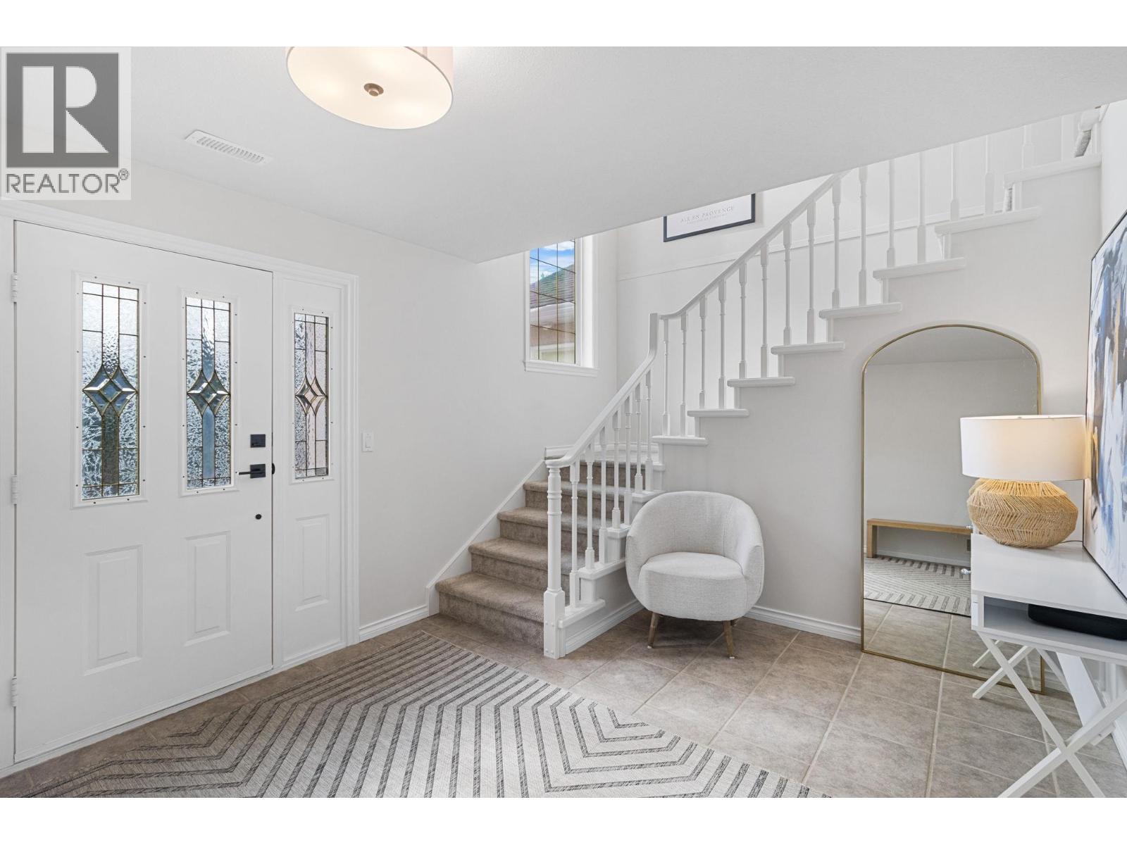 2321 Lillooet Crescent