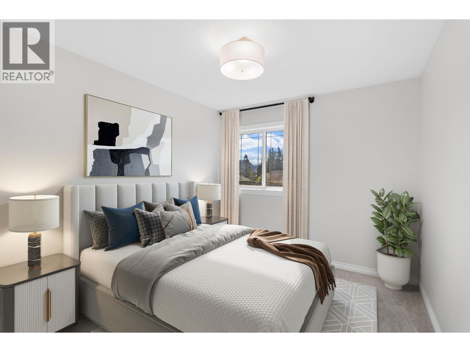 2321 Lillooet Crescent