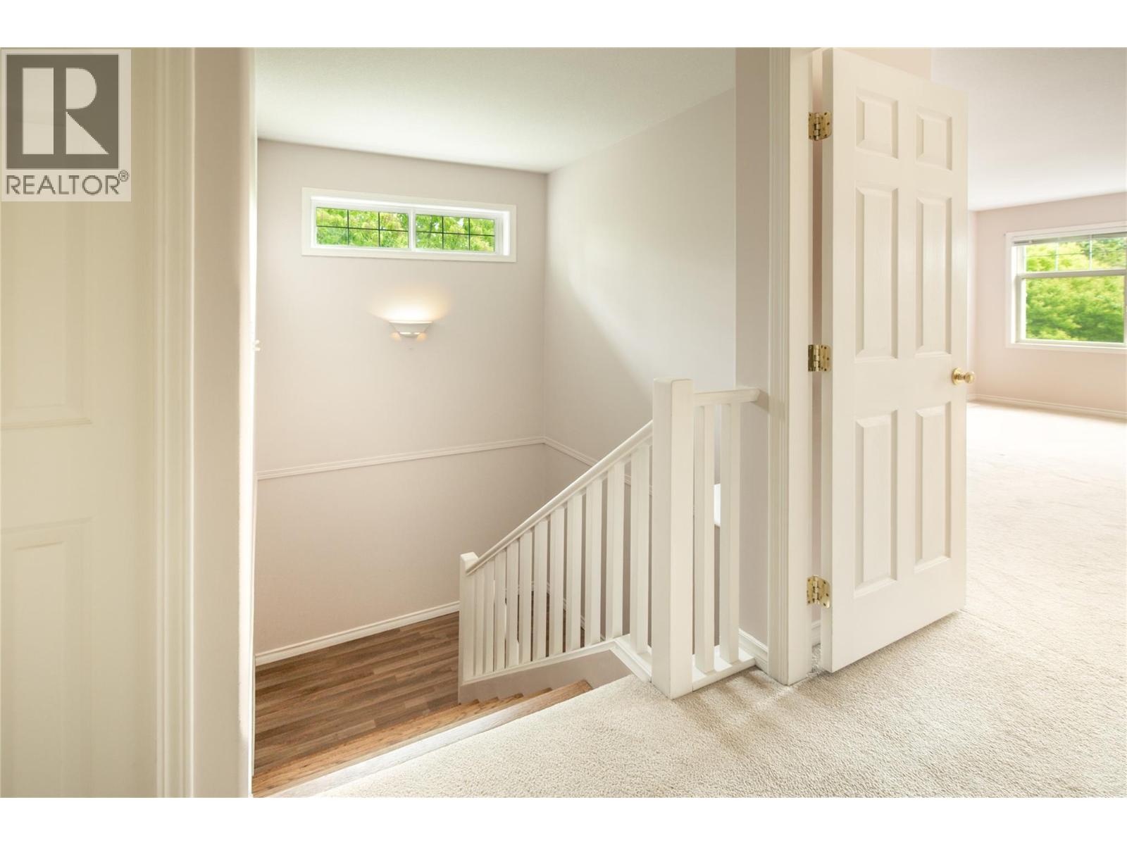 3825 GLEN CANYON Drive Unit# 101