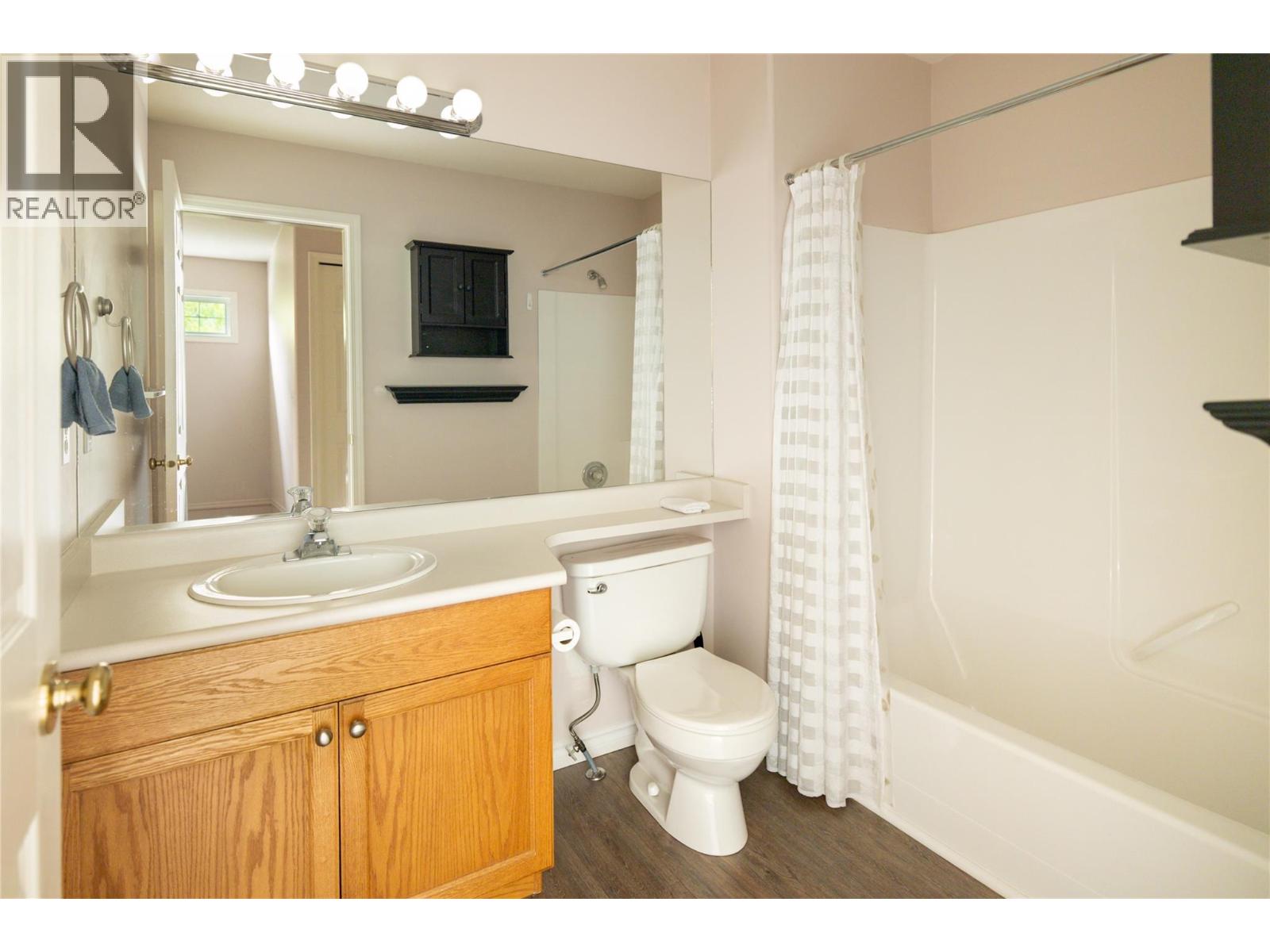 3825 GLEN CANYON Drive Unit# 101