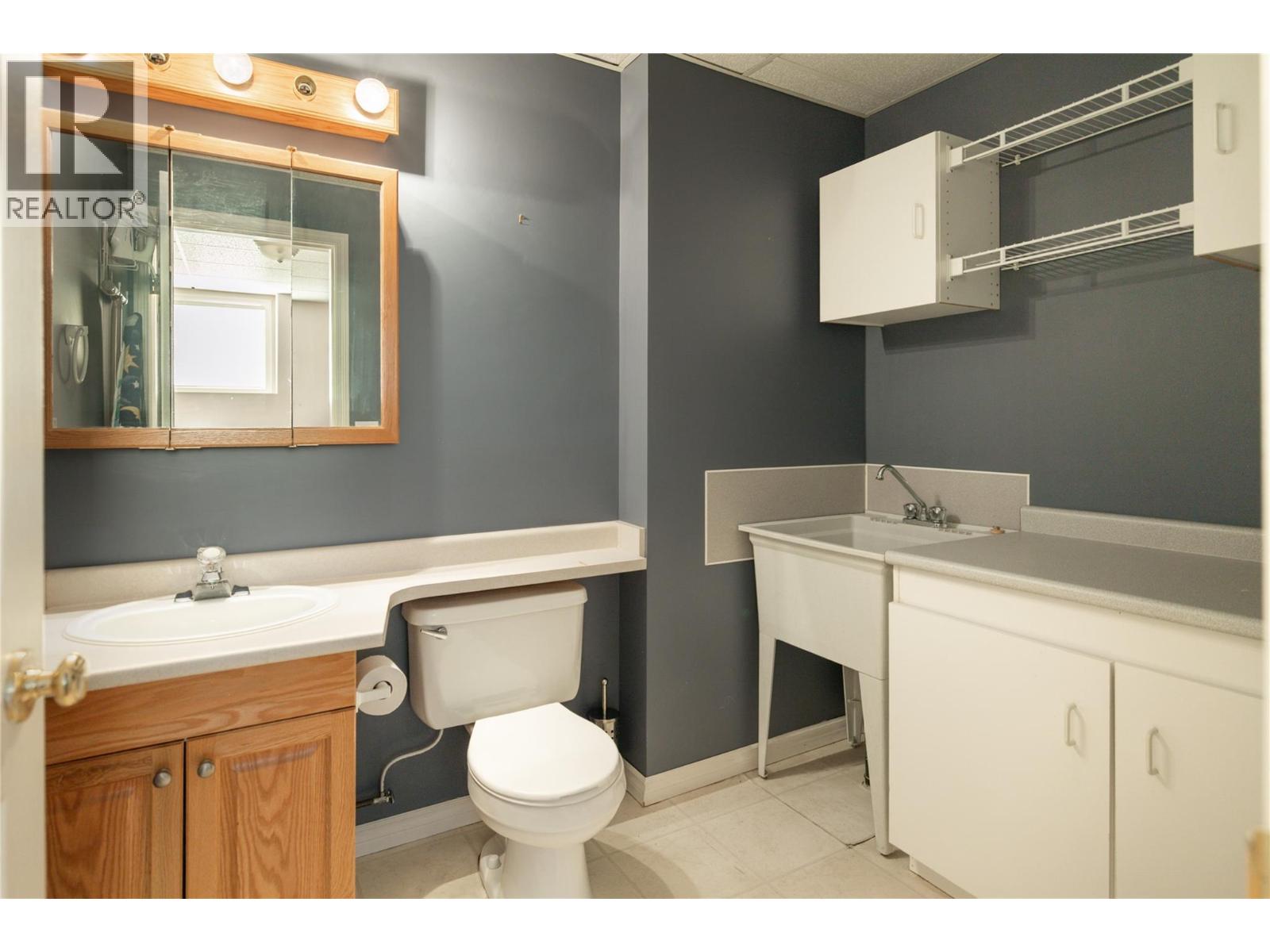 3825 GLEN CANYON Drive Unit# 101