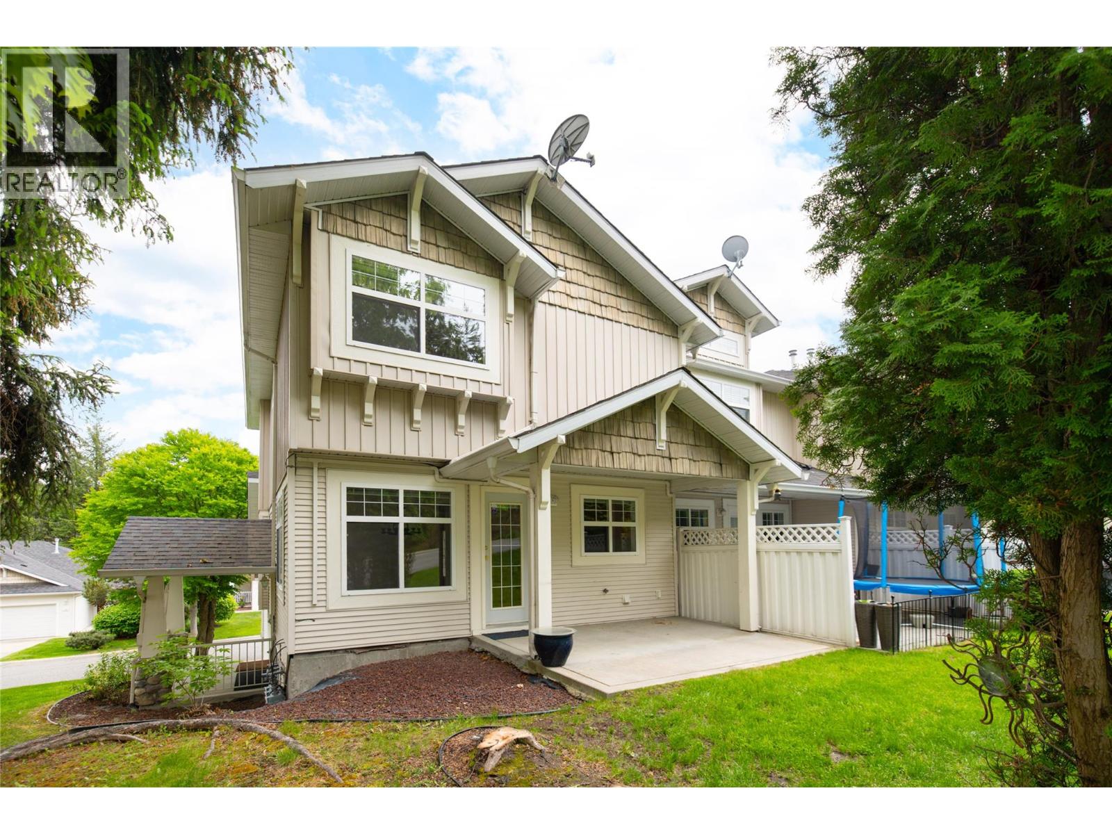 3825 GLEN CANYON Drive Unit# 101