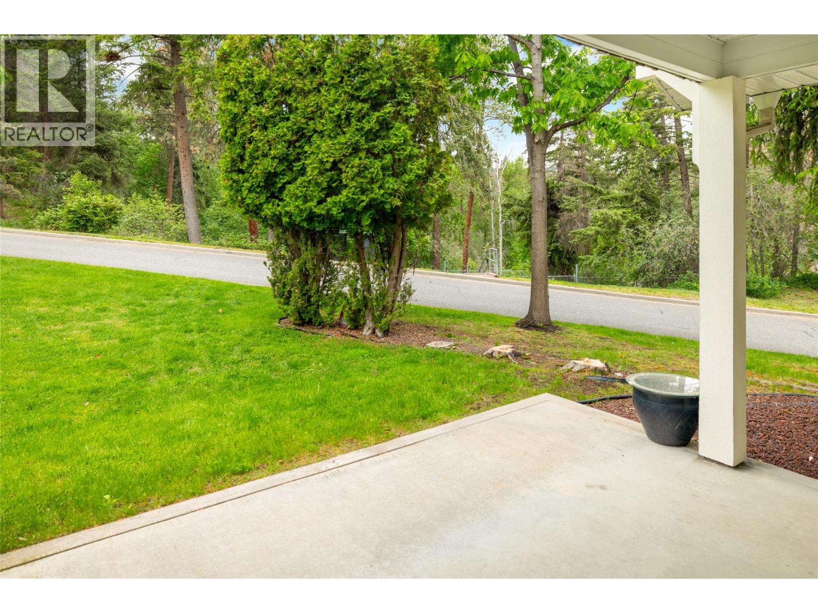 3825 GLEN CANYON Drive Unit# 101