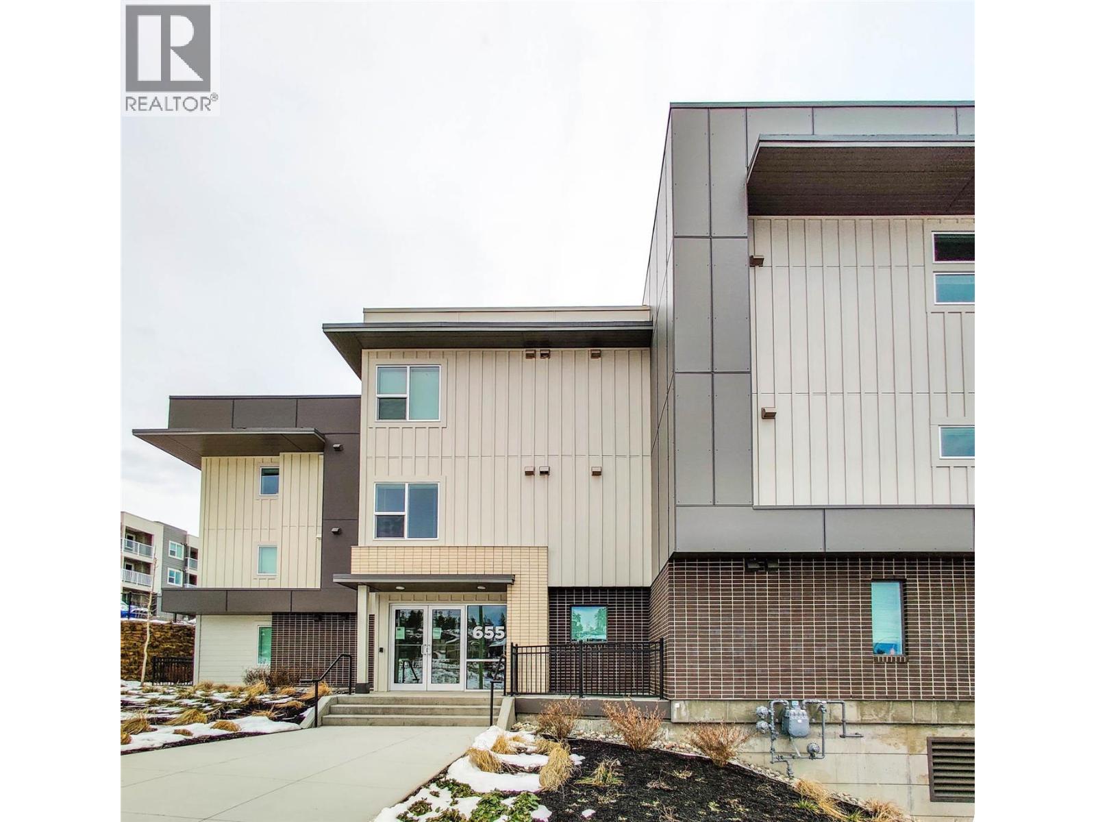 655 Academy Way Unit# PH22