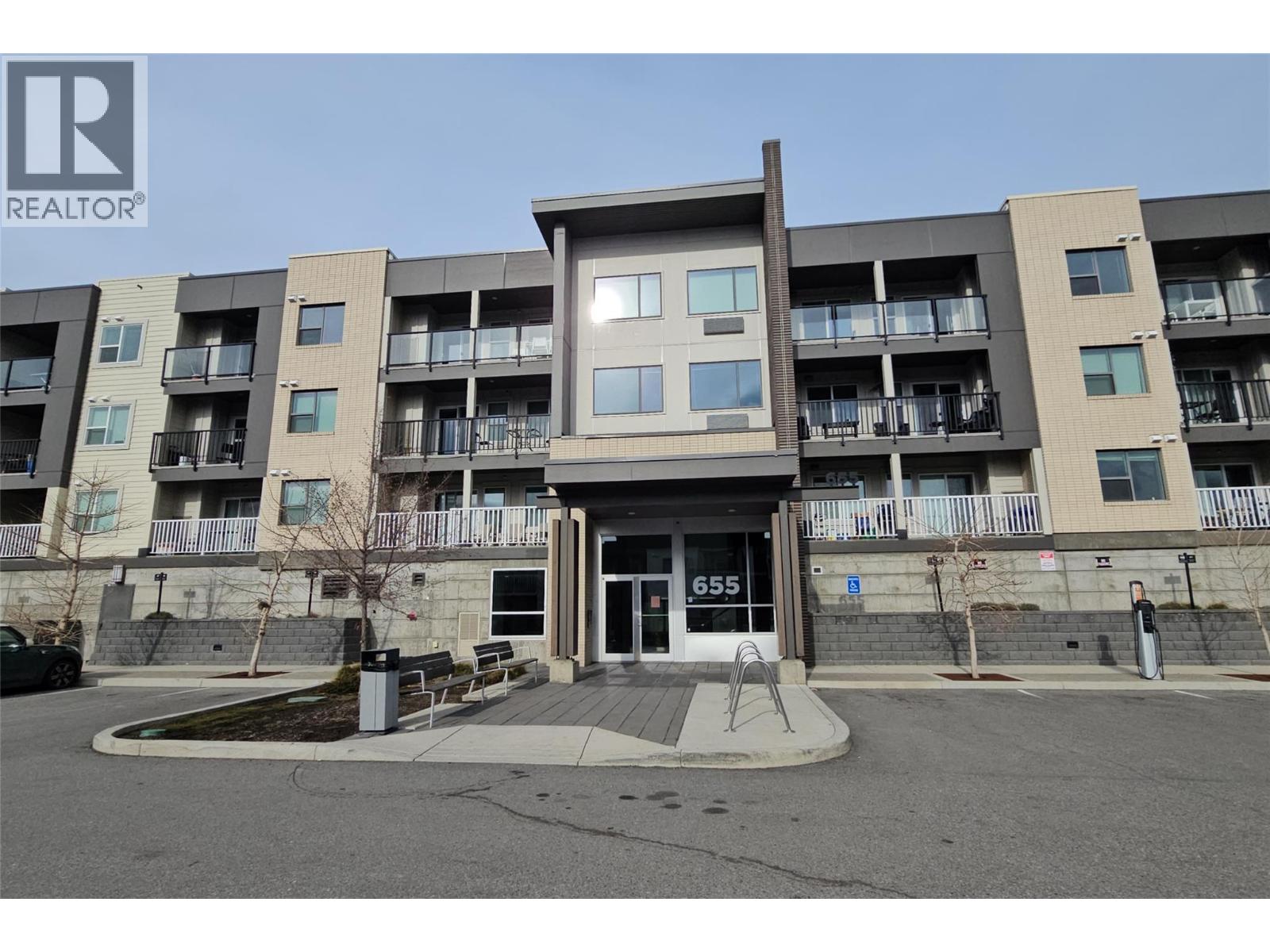 655 Academy Way Unit# PH22