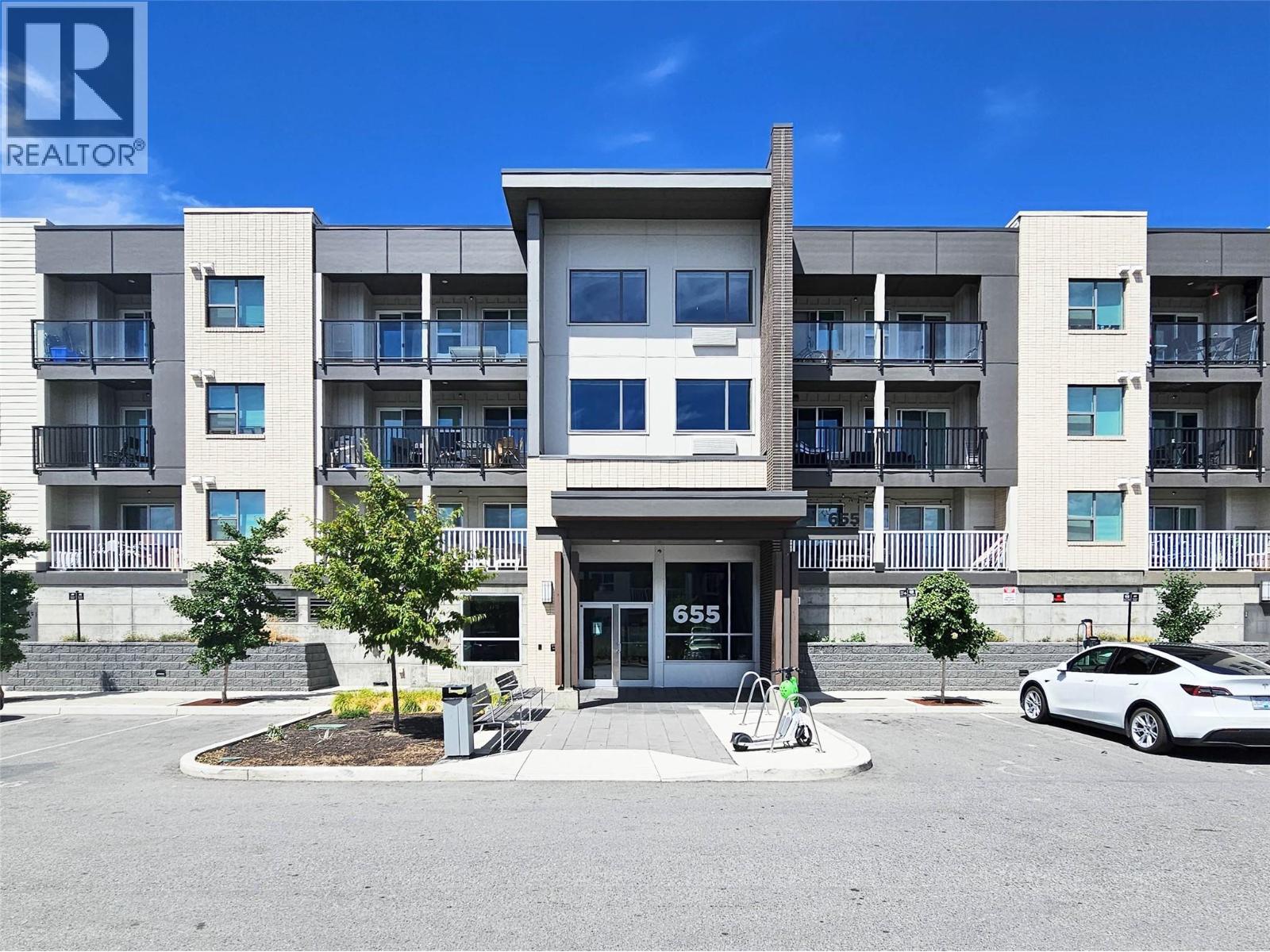655 Academy Way Unit# PH22