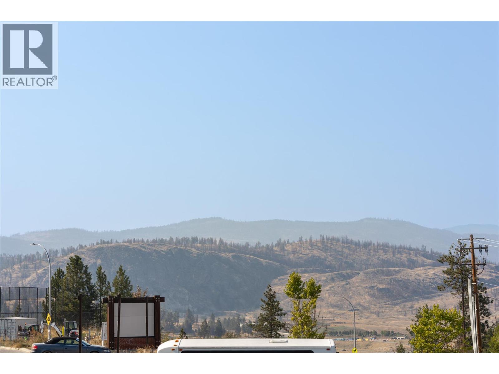 985 ACADEMY Way Unit# 208