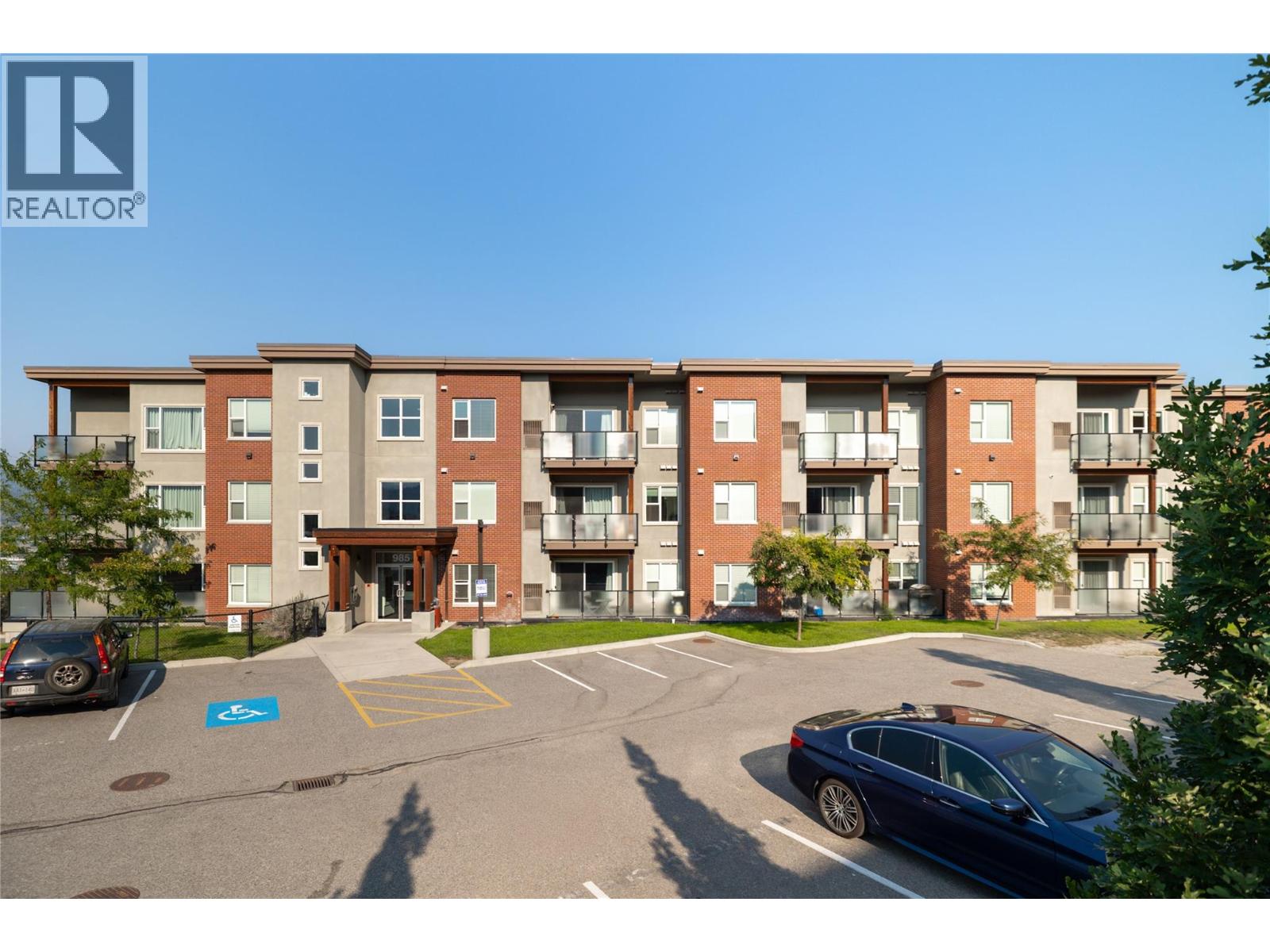 985 ACADEMY Way Unit# 208