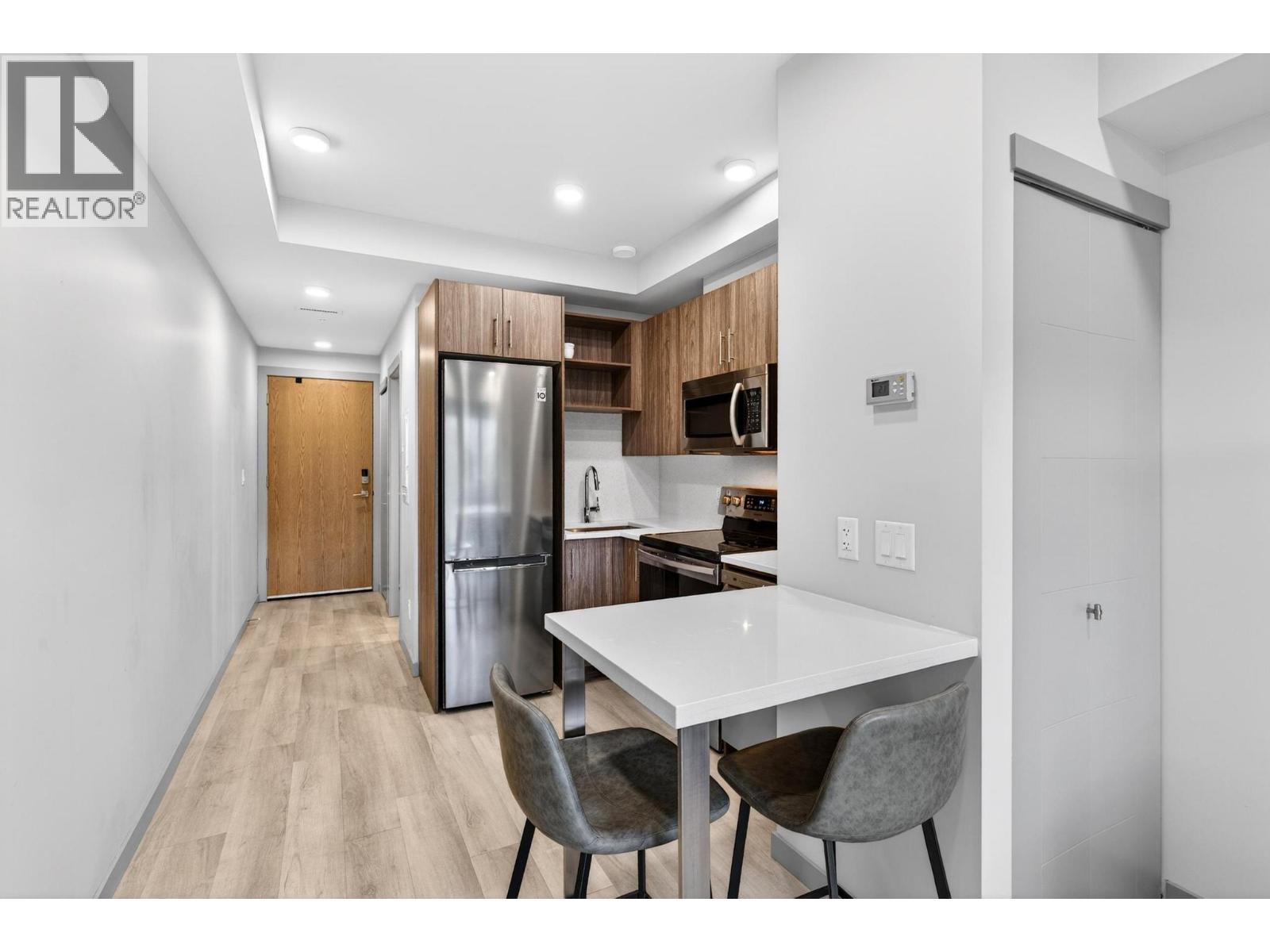 345 Dougall Road N Unit# 317