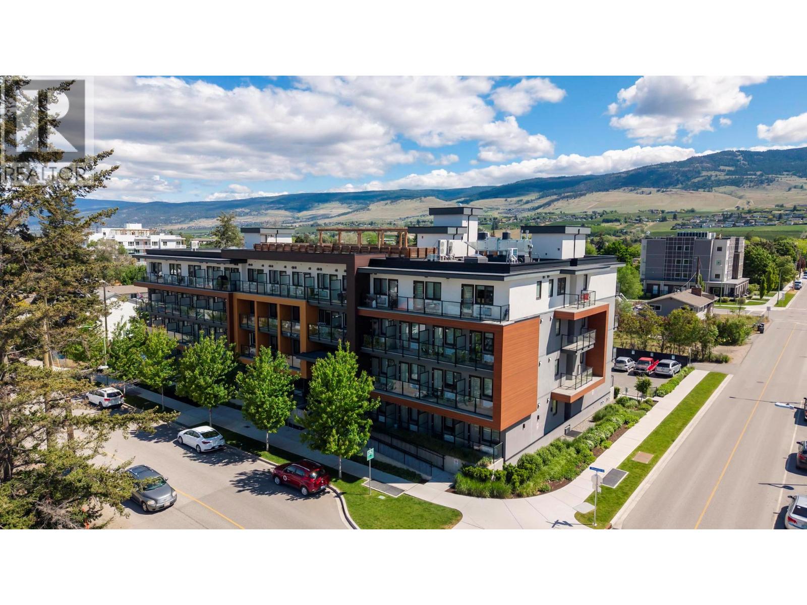 345 Dougall Road N Unit# 317