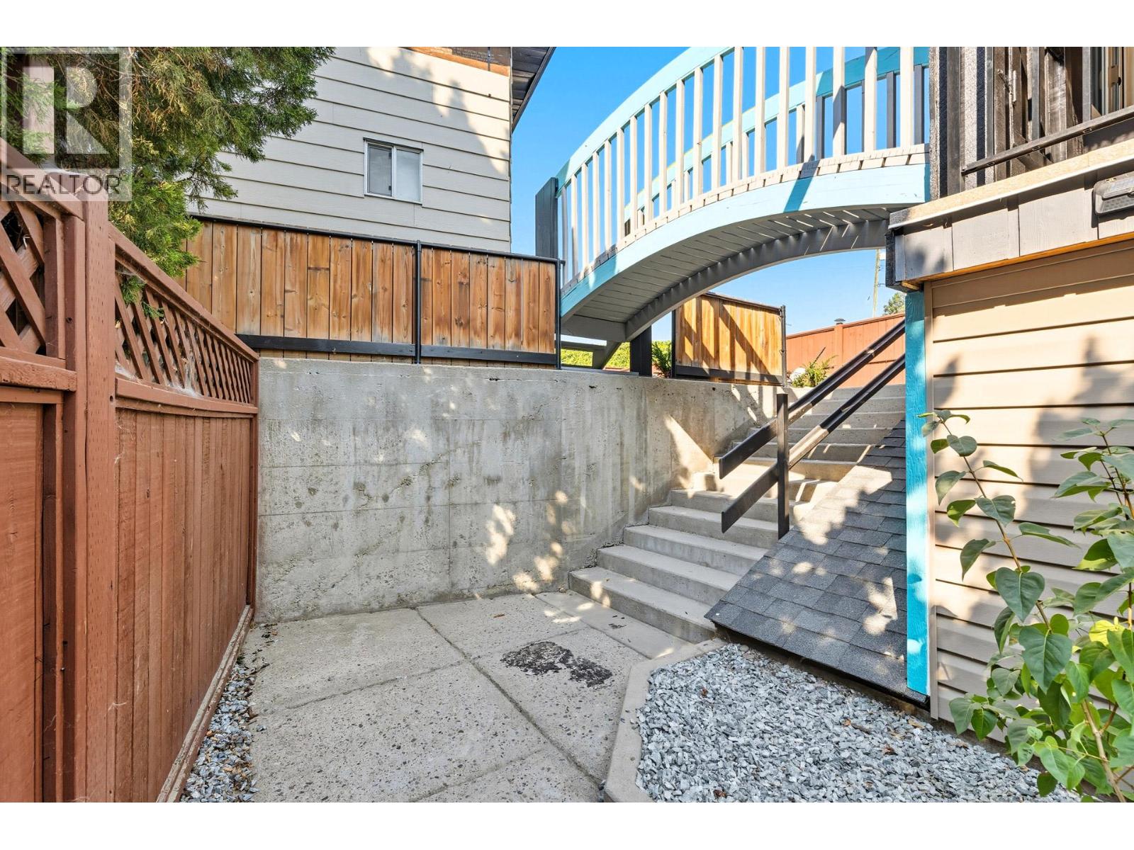 3341 Broadview Road