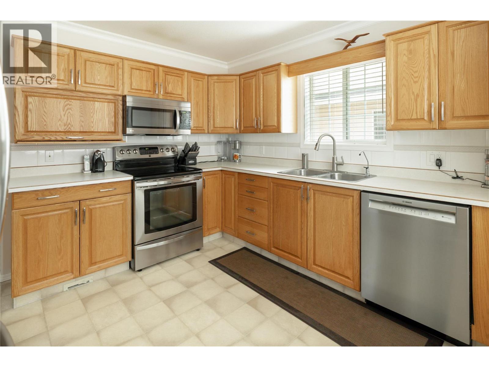 527 YATES Road Unit# 13