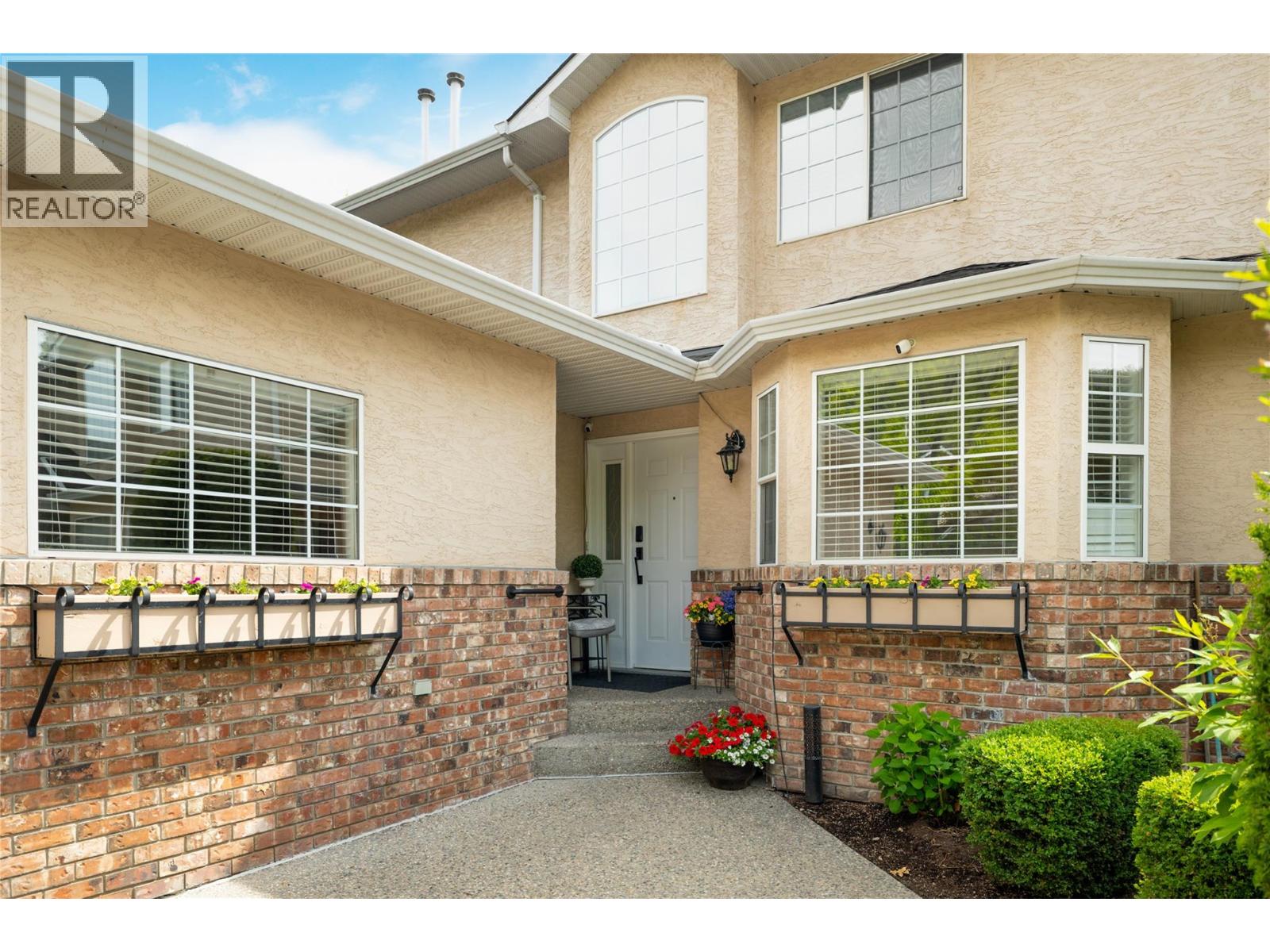 527 YATES Road Unit# 13