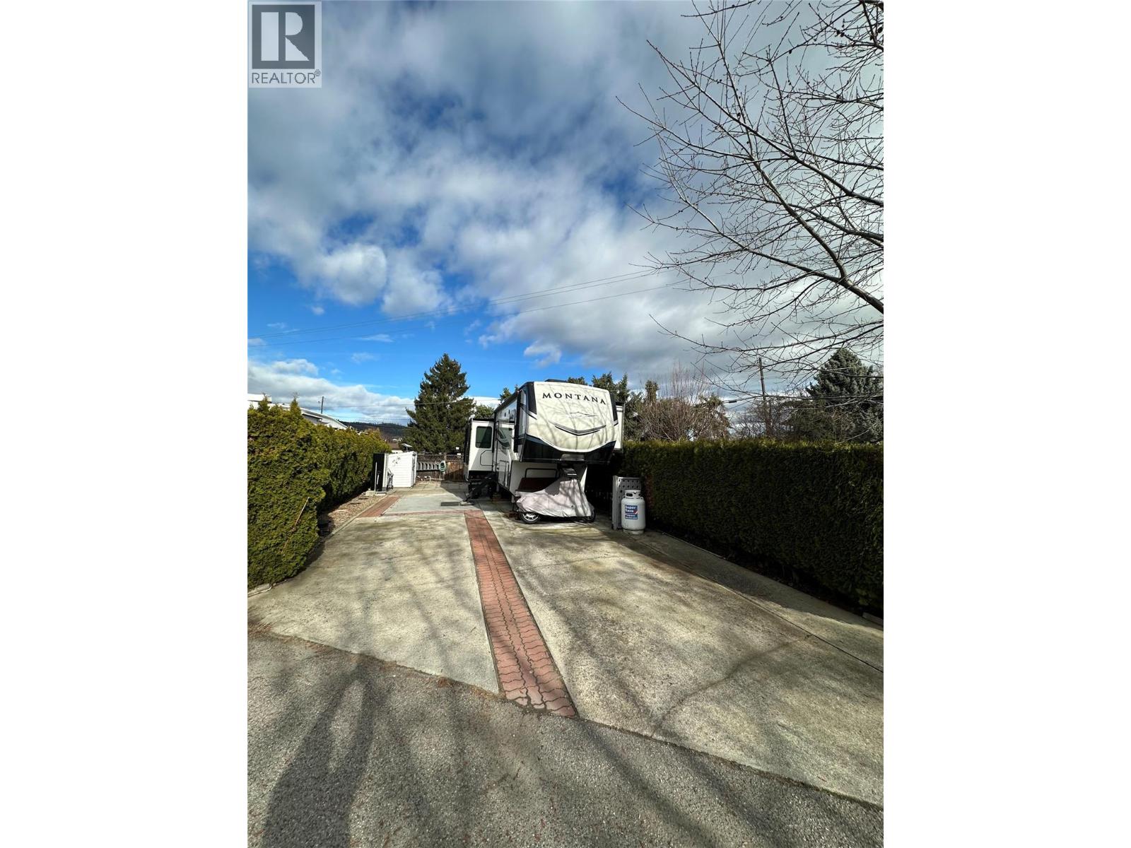 415 Commonwealth Road Unit# 503