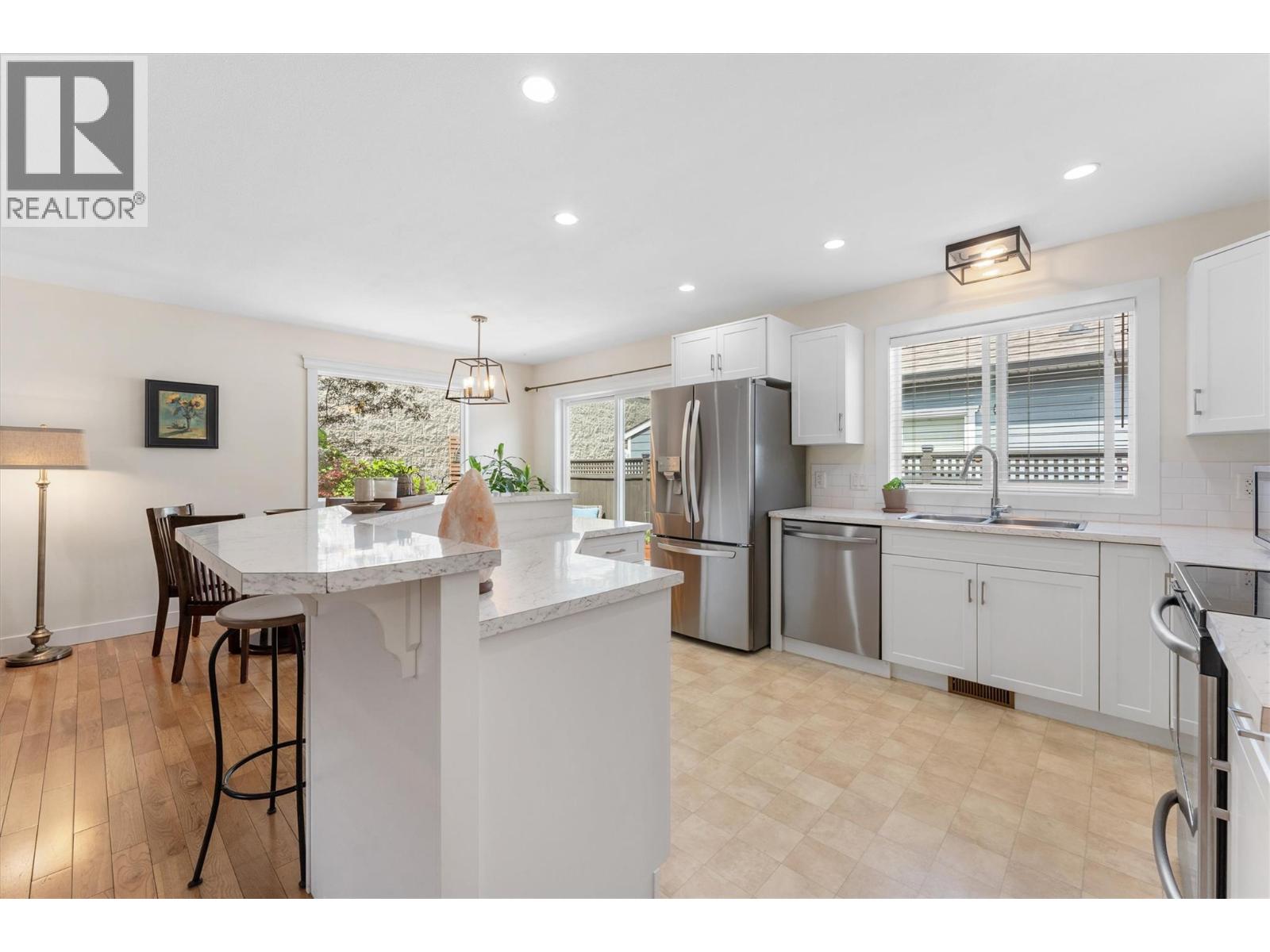 3340 Mimosa Drive