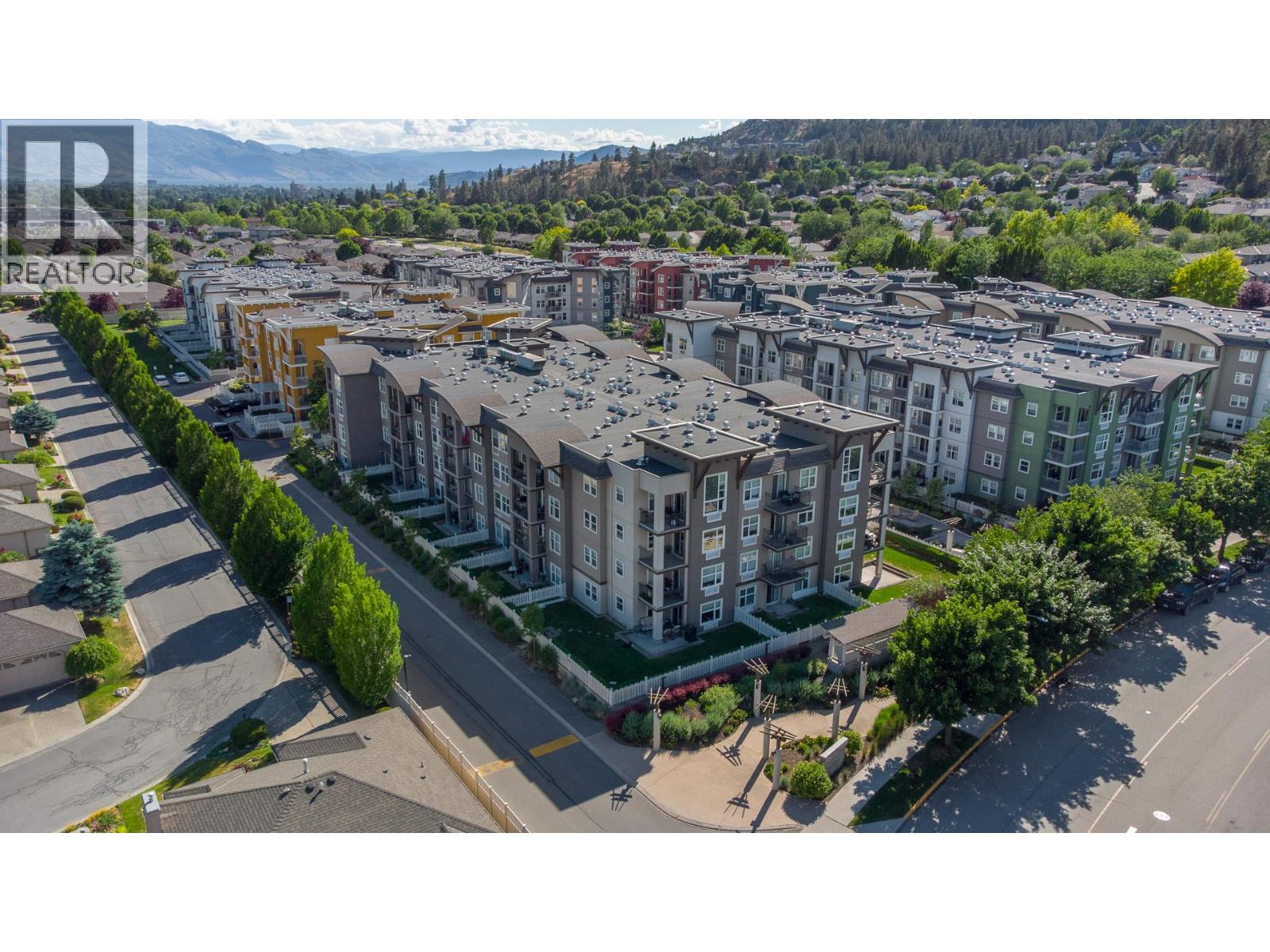 547 Yates Road Unit# 401