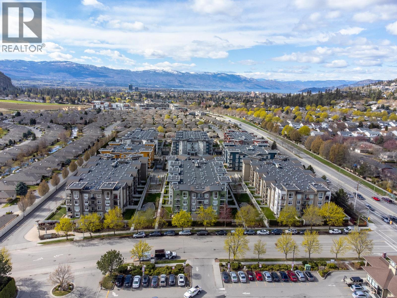 547 Yates Road Unit# 401