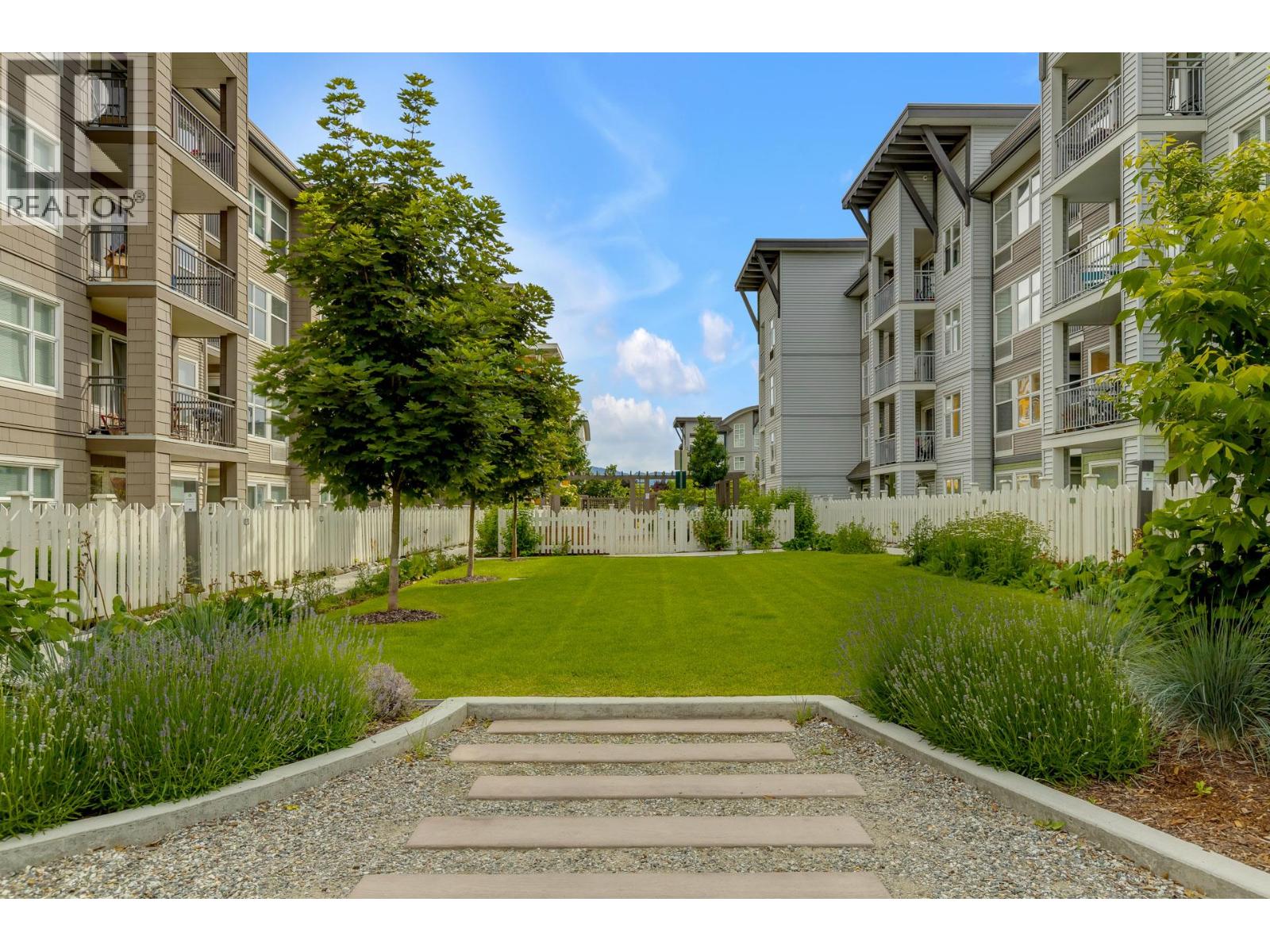 547 Yates Road Unit# 401