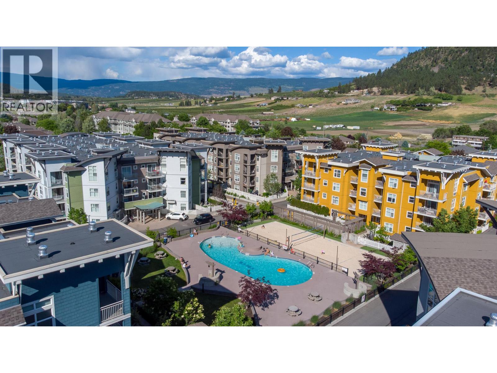 547 Yates Road Unit# 401