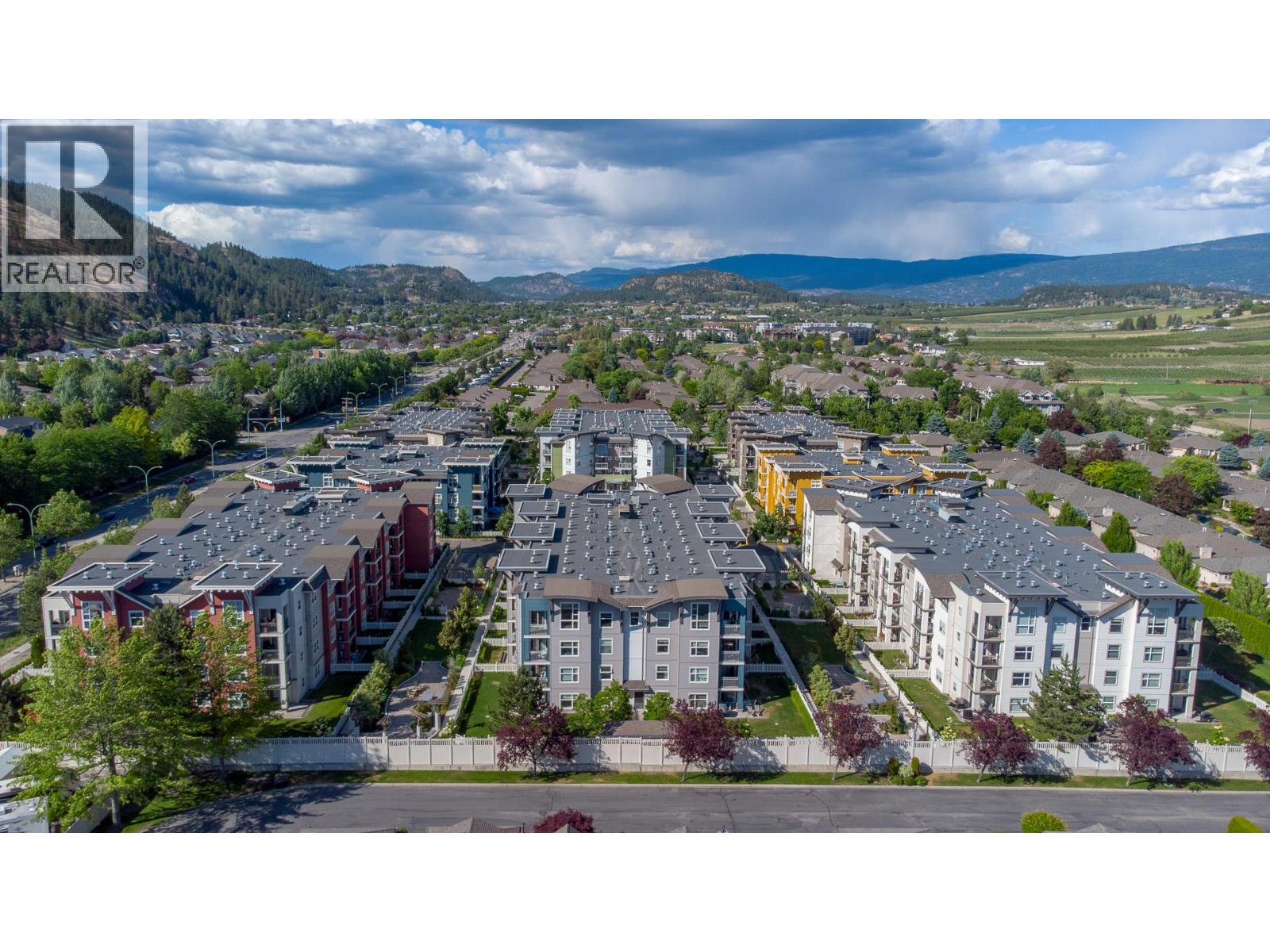 547 Yates Road Unit# 401
