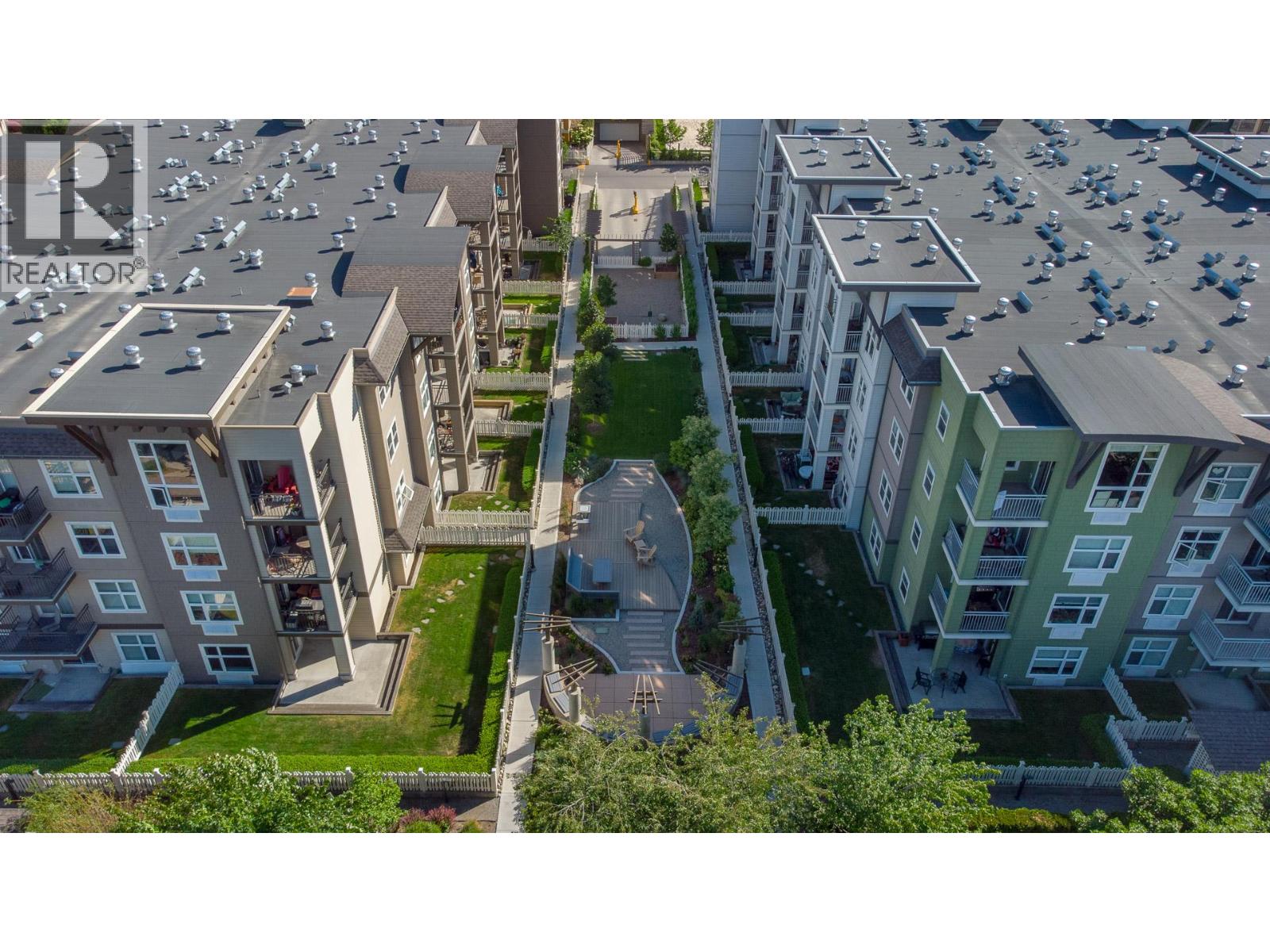 547 Yates Road Unit# 401